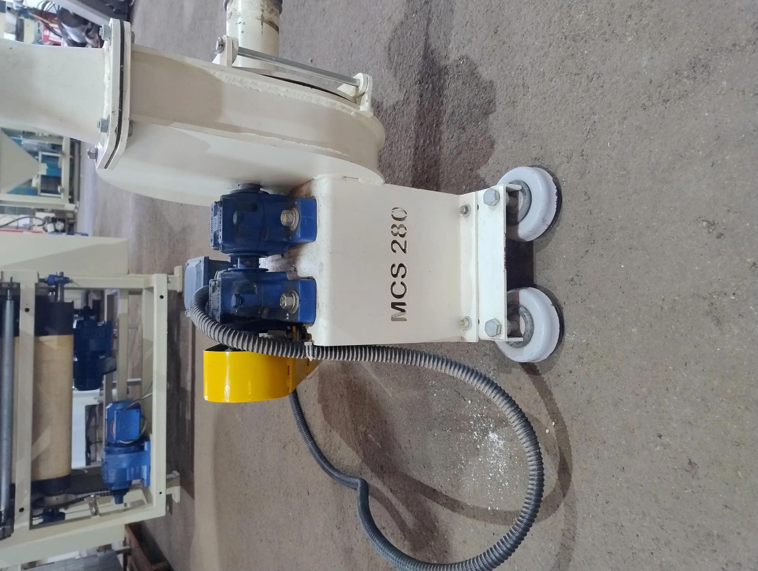 moinho-martelo-vieira-mod-mcs-280