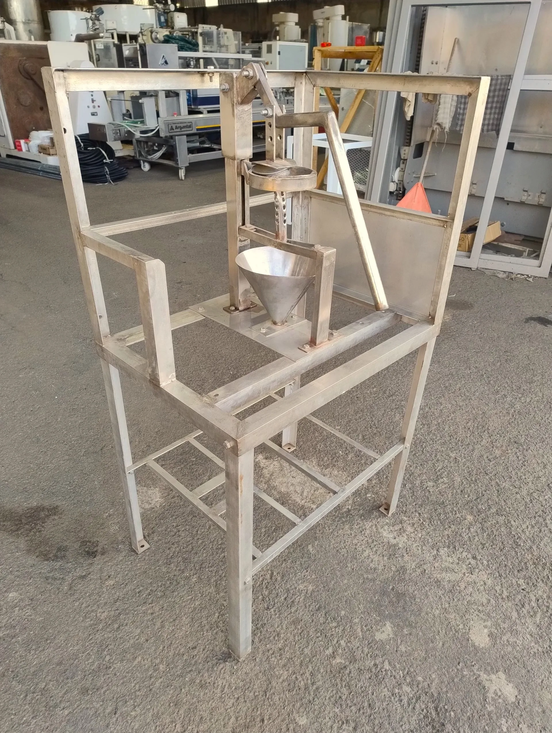 extratora-de-agua-de-coco-marca-coco-facil