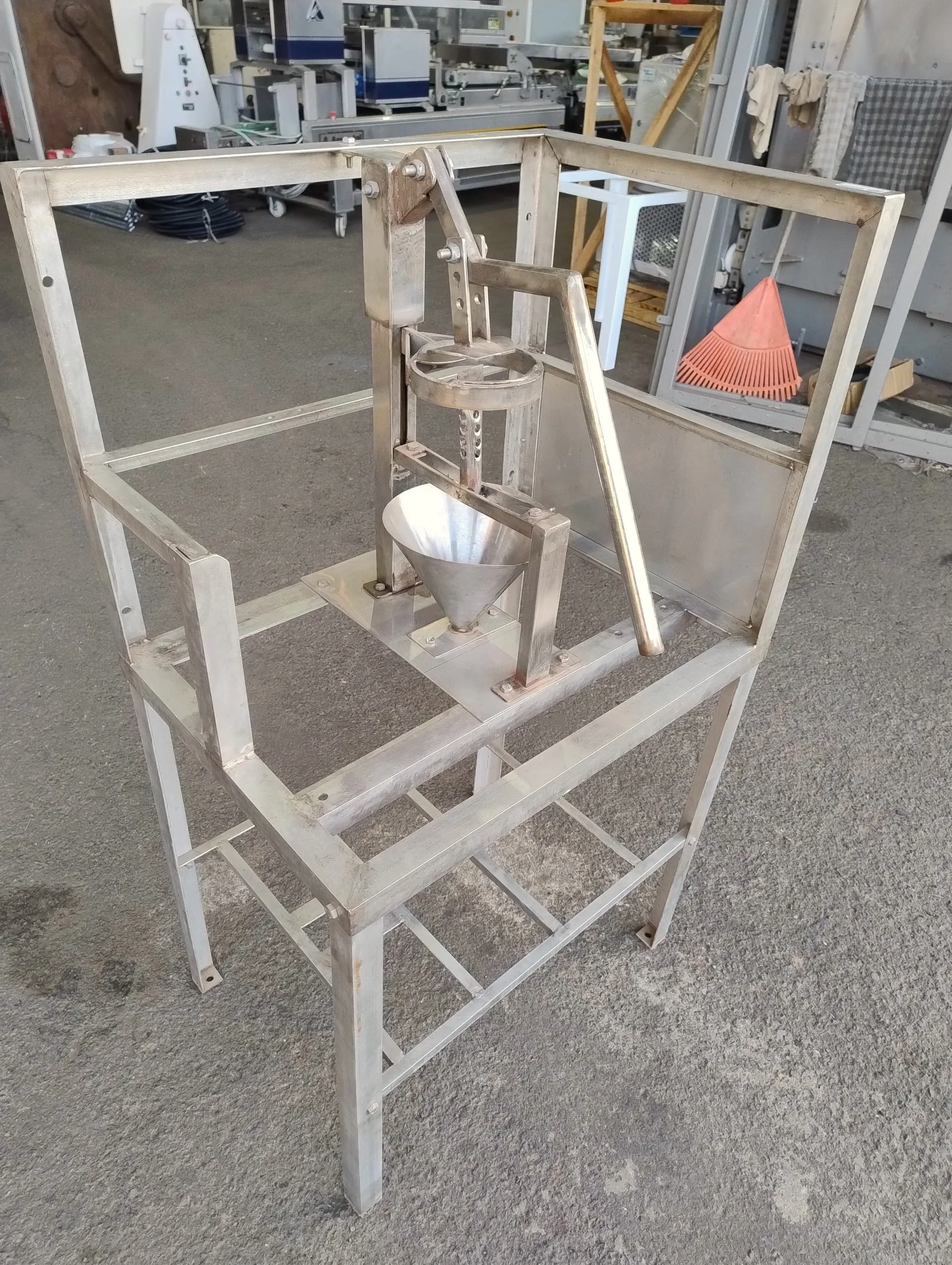 extratora-de-agua-de-coco-marca-coco-facil