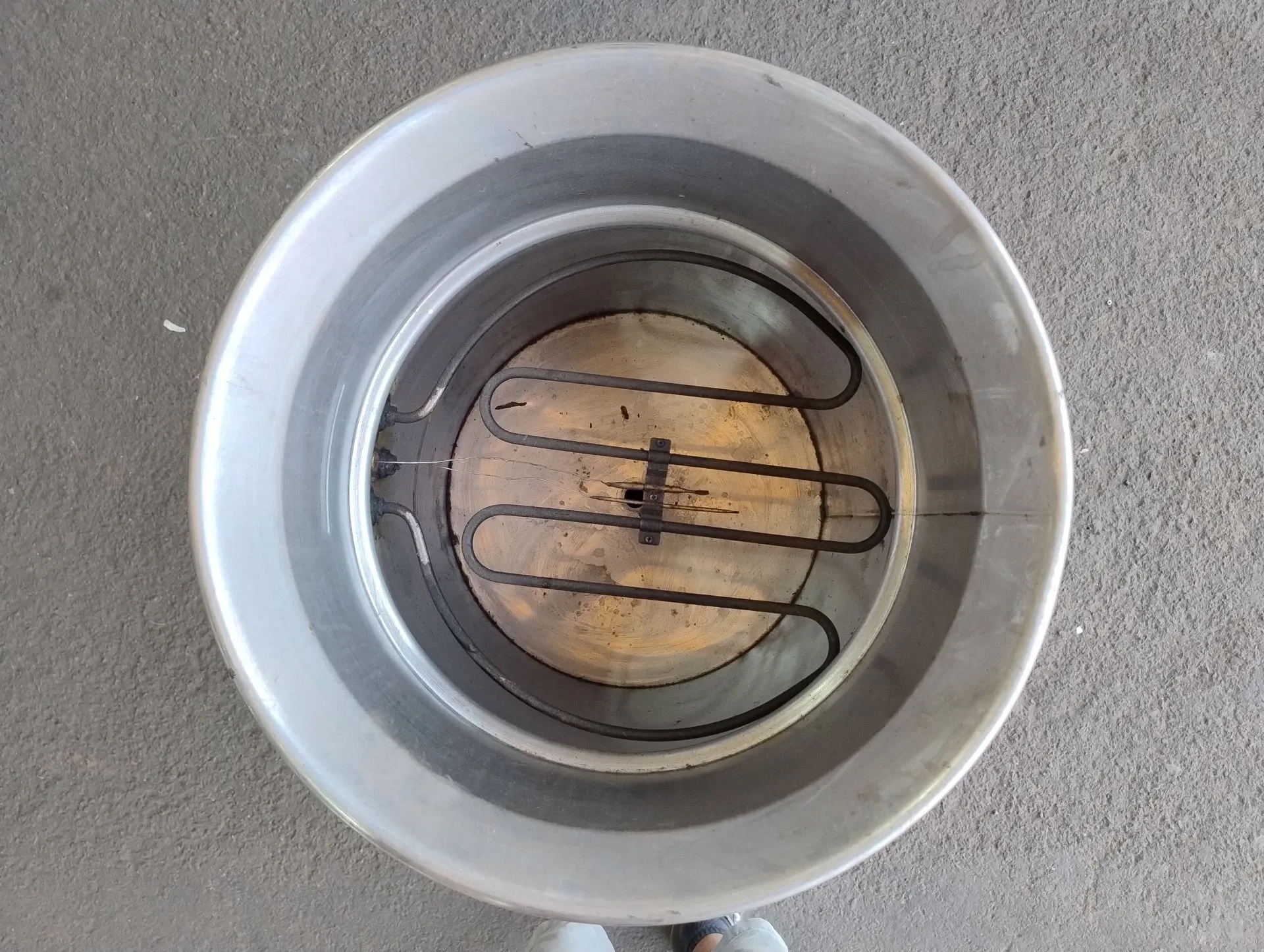 fritadeira-industrial-eletrica-agua-e-oleo-redonda