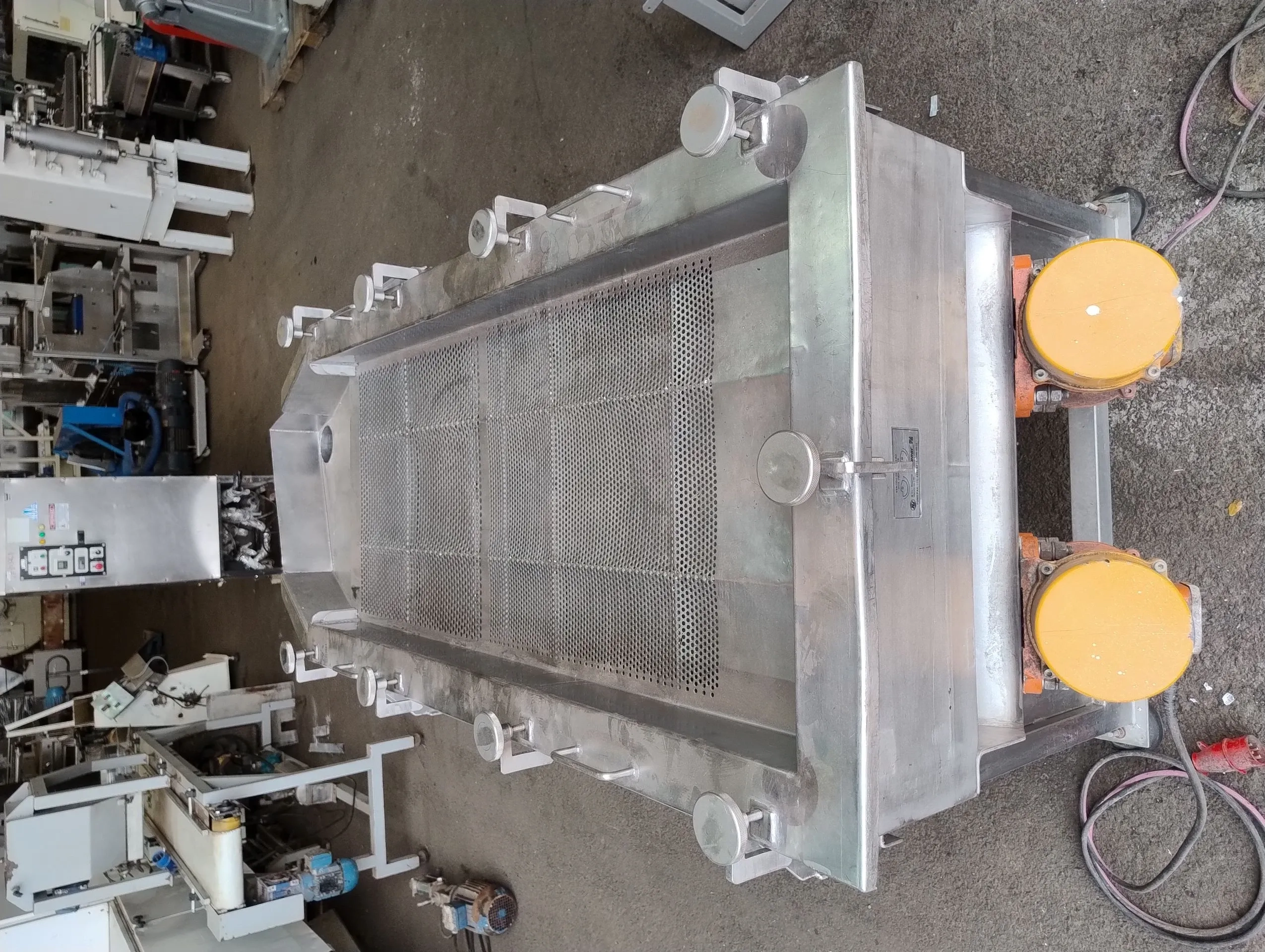 peneira-vibratoria-horizontal-marca-mvl