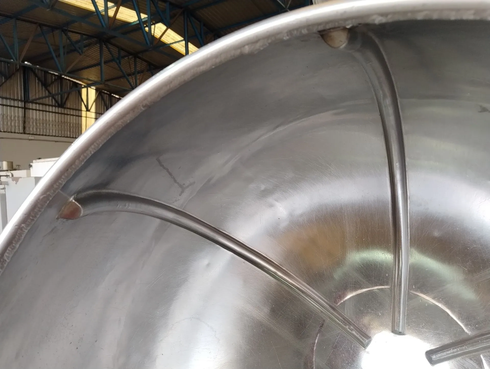 drageadeira-capacid-250-a-300-litros-basinox