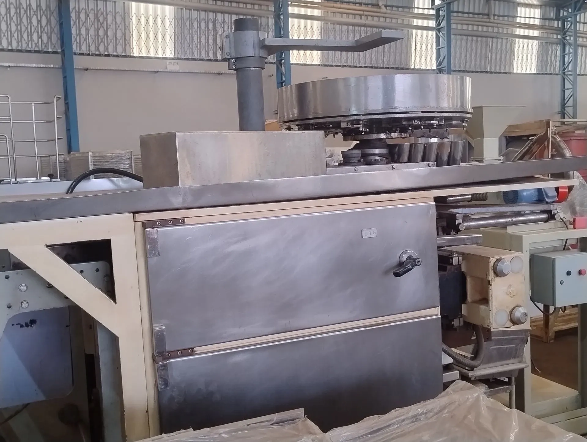 sacheteira-marca-emzo-mod-evi-30-c