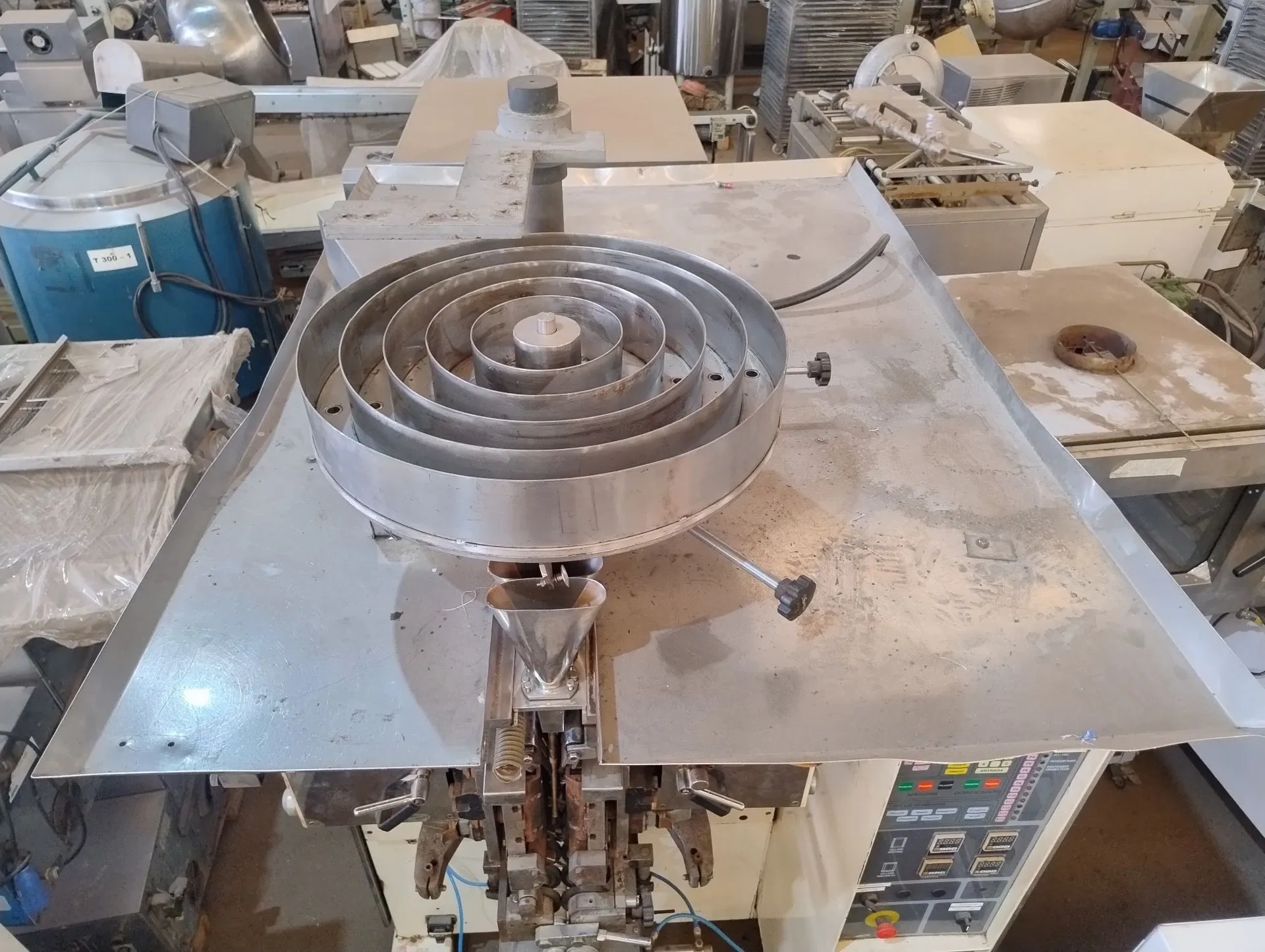 sacheteira-marca-emzo-mod-evi-30-c