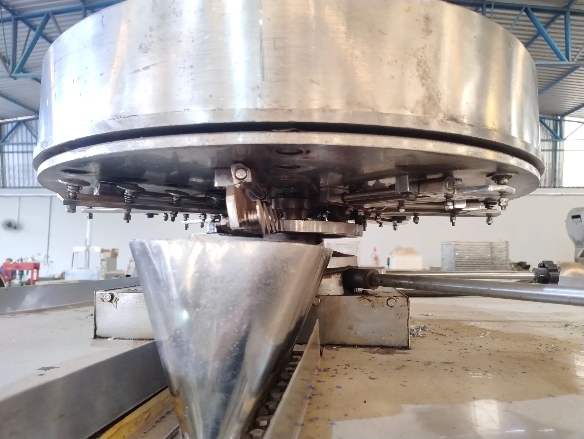 sacheteira-marca-emzo-mod-evi-30-c