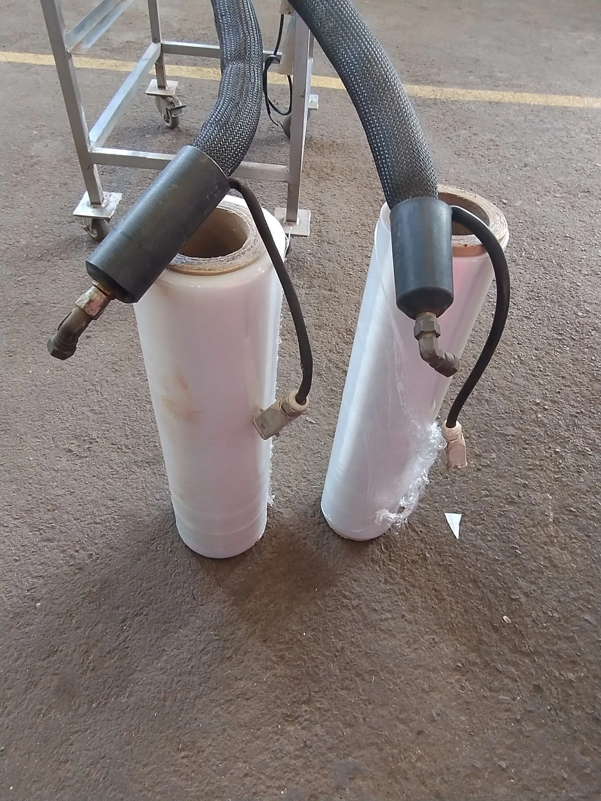 coleiro-sistema-aplicador-de-adesivo-cola-hot-melt-marca-jemak