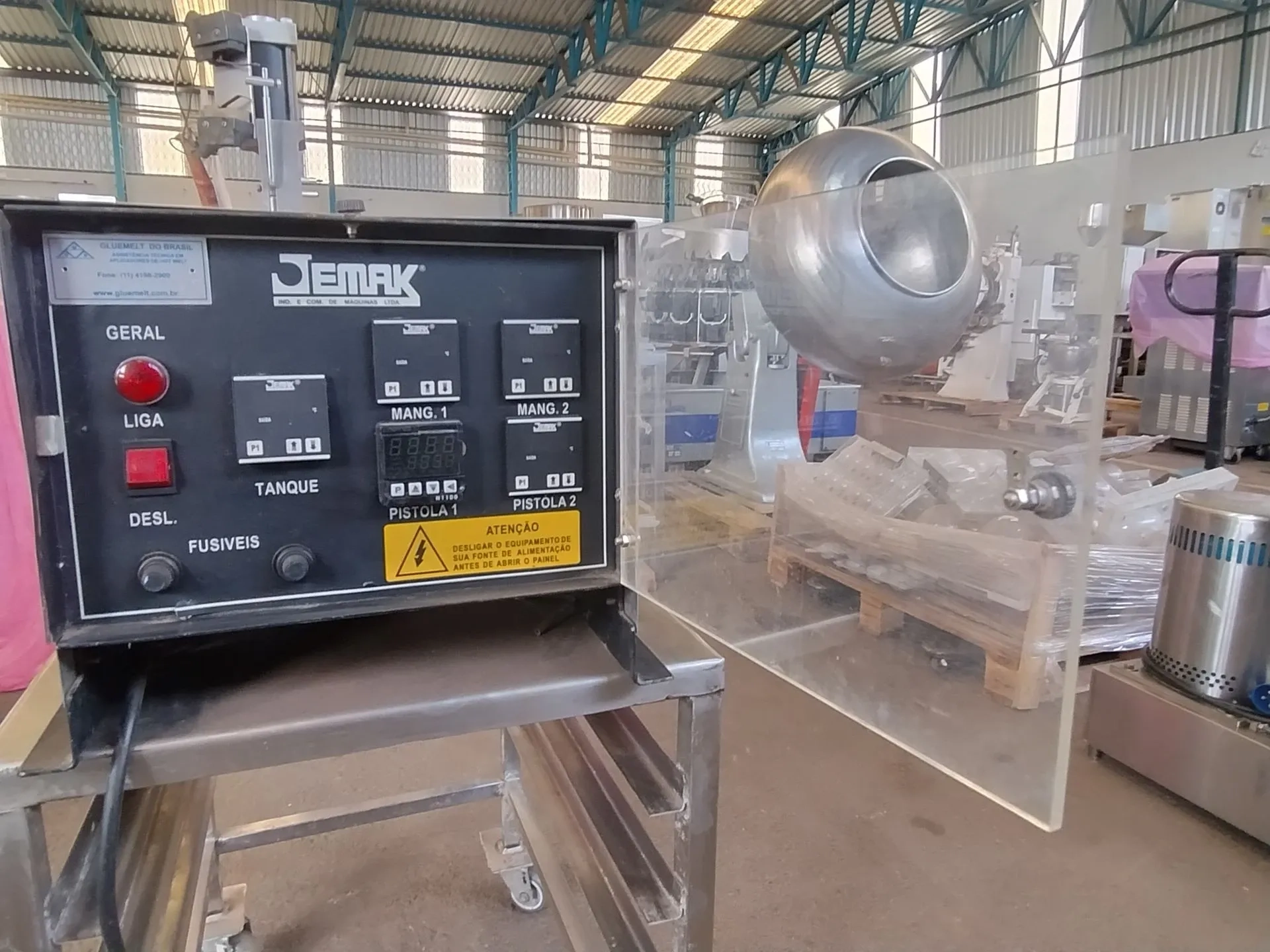 coleiro-sistema-aplicador-de-adesivo-cola-hot-melt-marca-jemak