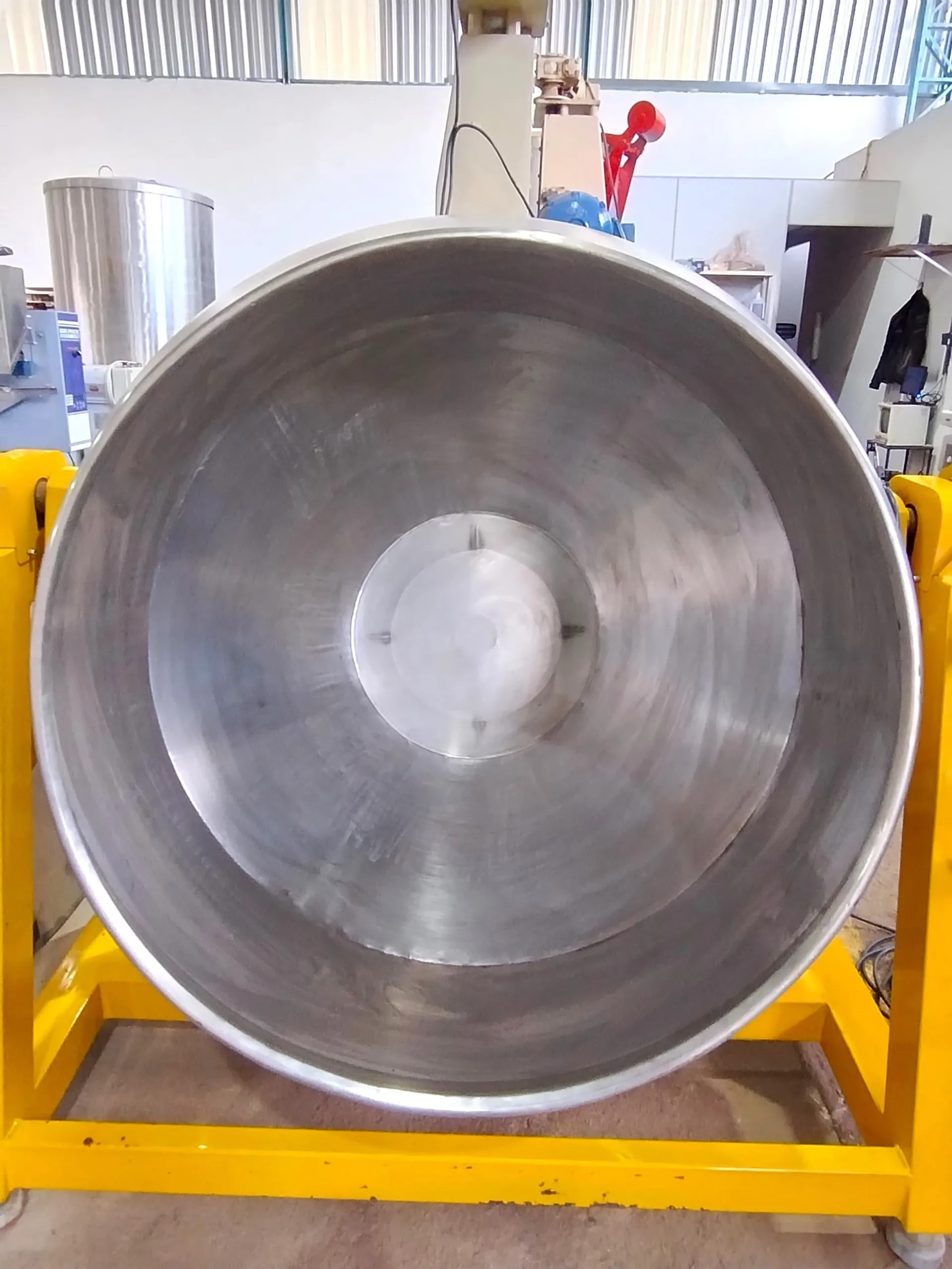 dragead-lisa-bascul-inox-cap-500-lts-bravaeco