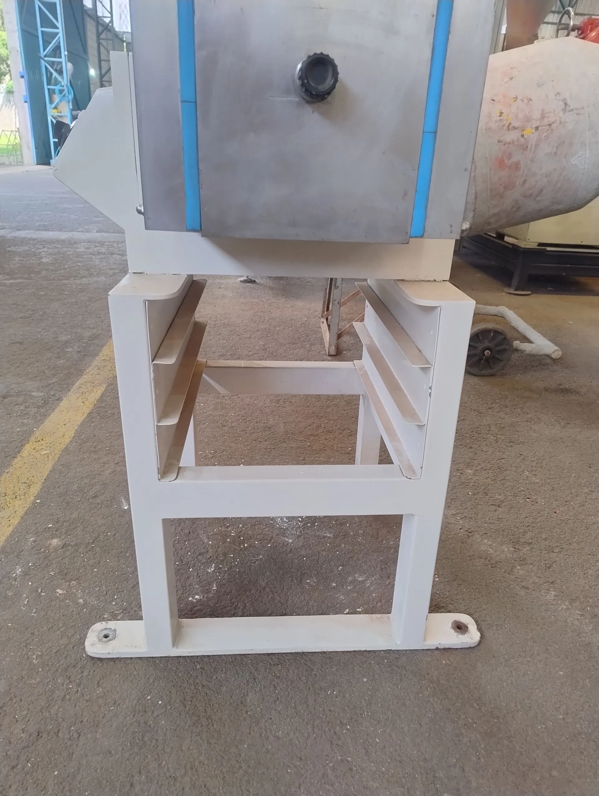 fabricadora-nhoque-capacidade-ate-120-kg-hora-marca-rinaudo-e-hijos