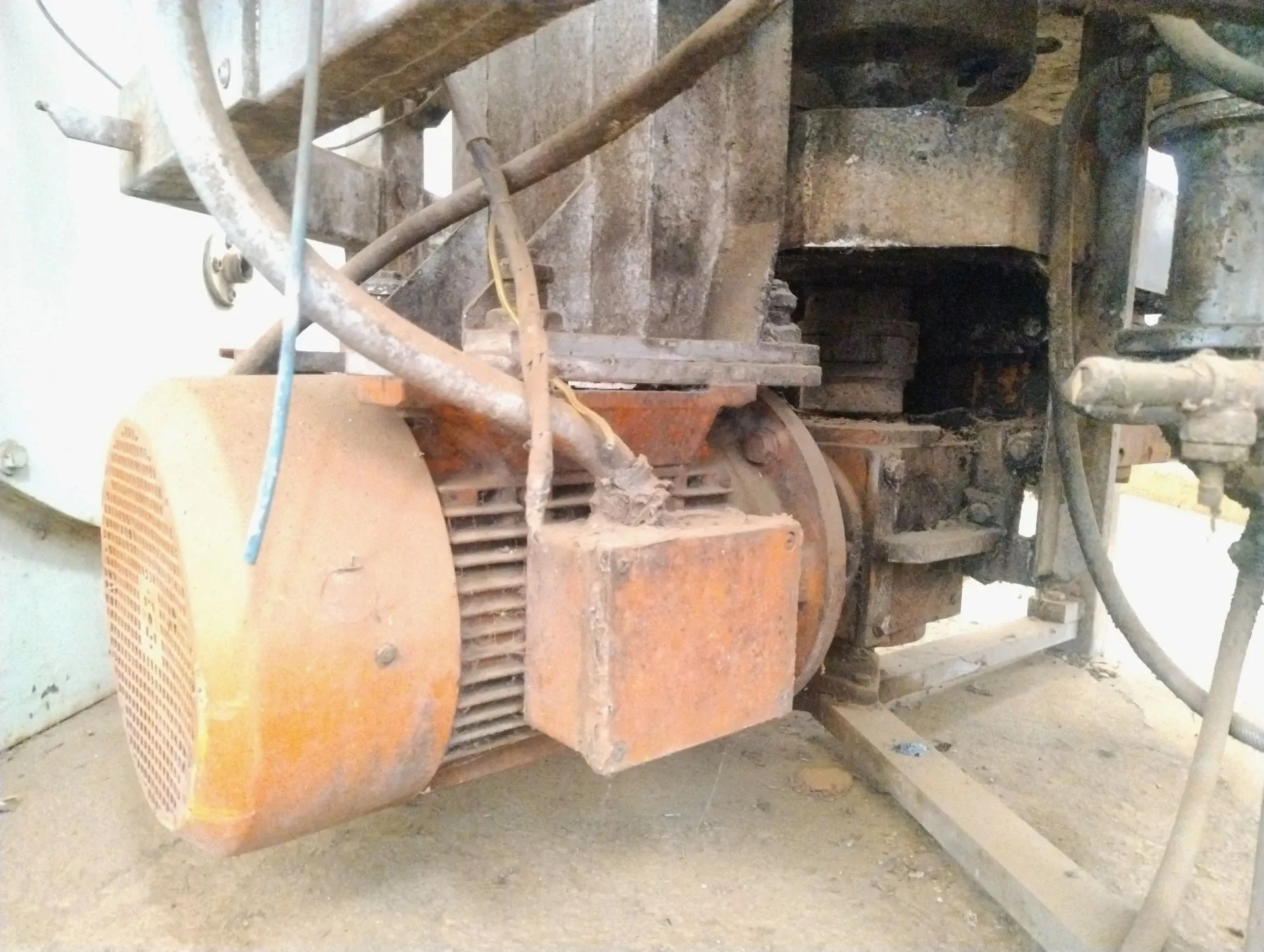 tanque-misturad-indust-cremes-espessos-400-litros