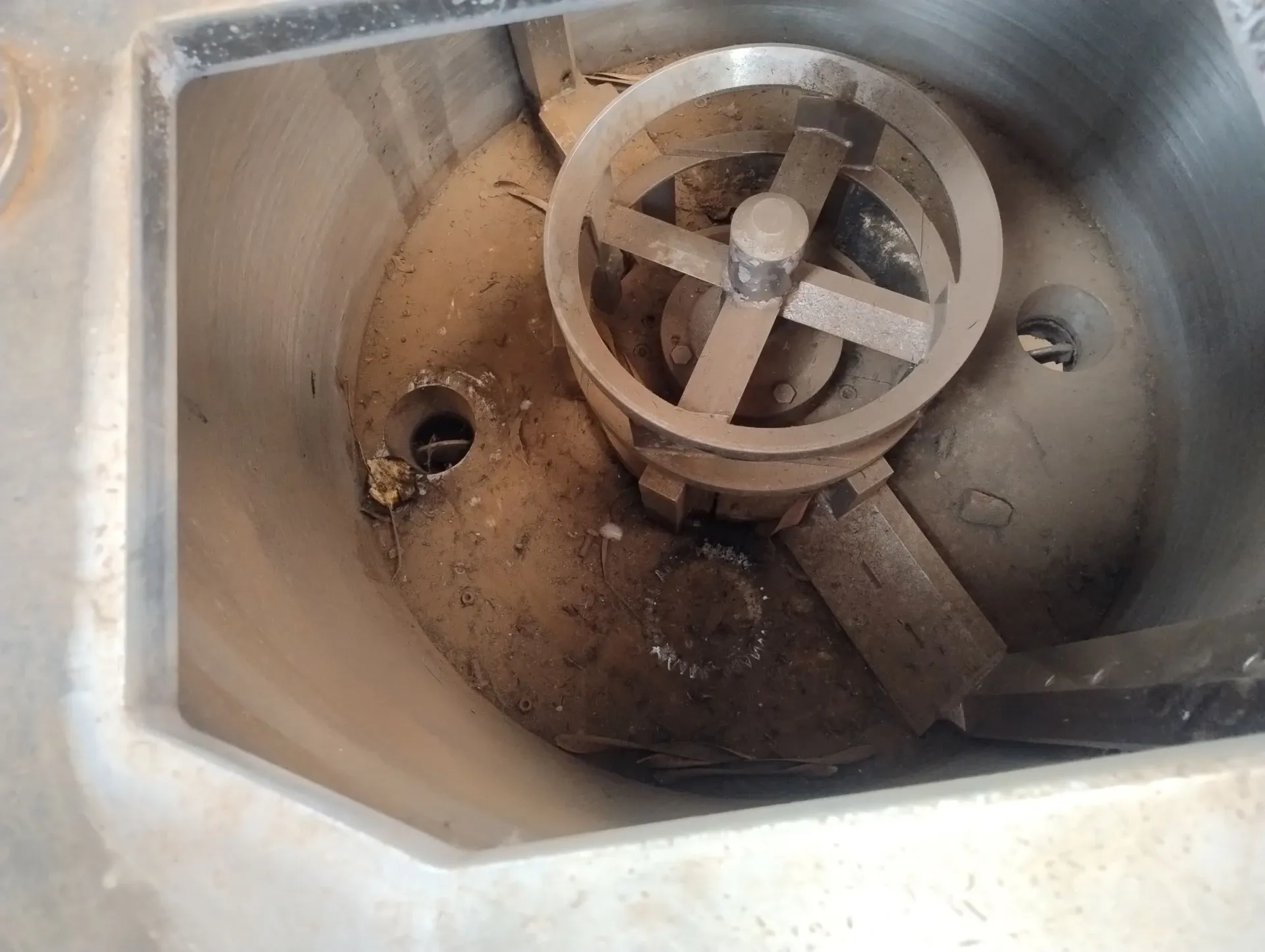 tanque-misturad-indust-cremes-espessos-400-litros