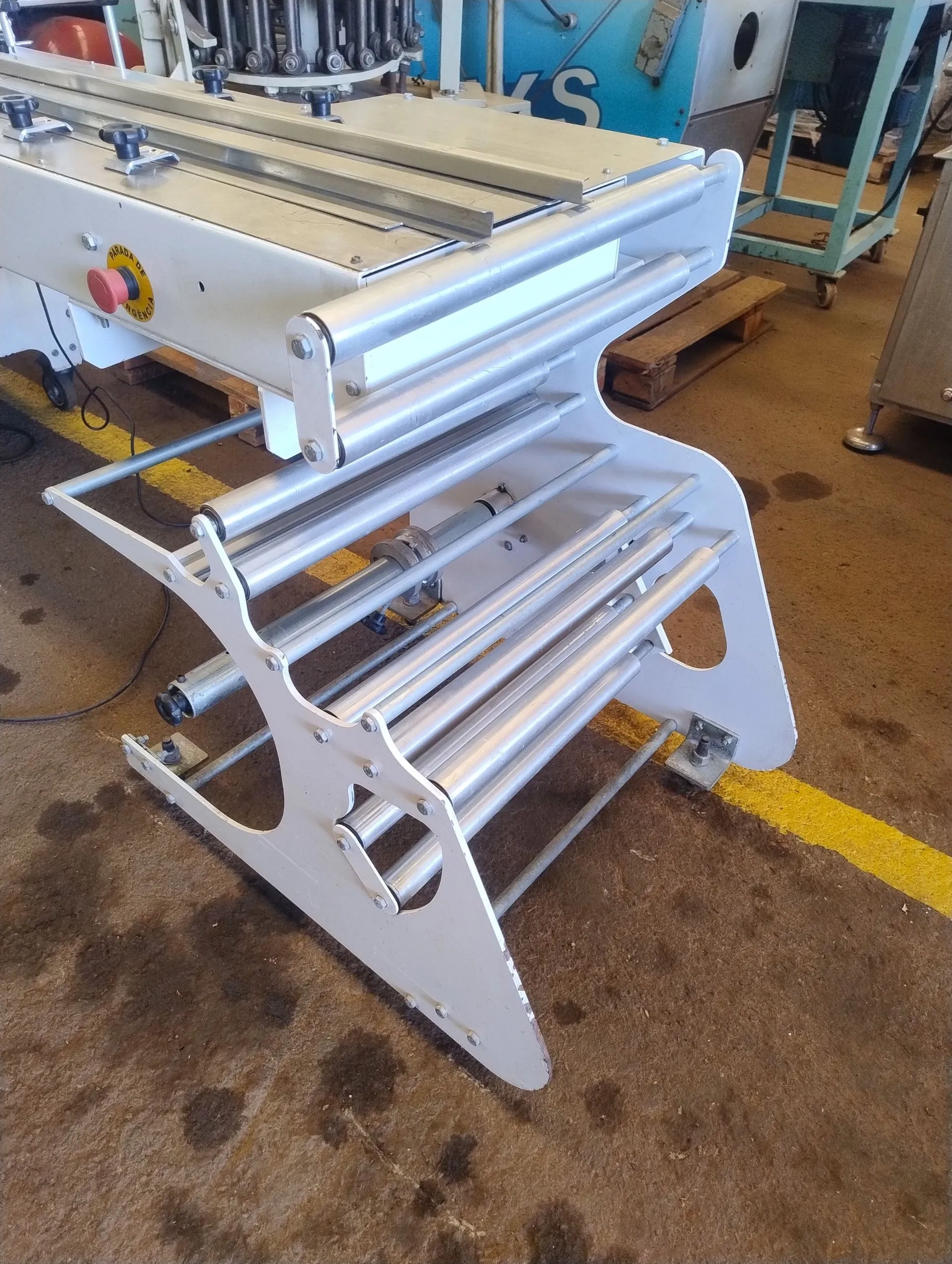 embaladorum-flow-pack-invertida-allpacking-modelo-hp60-Invertida