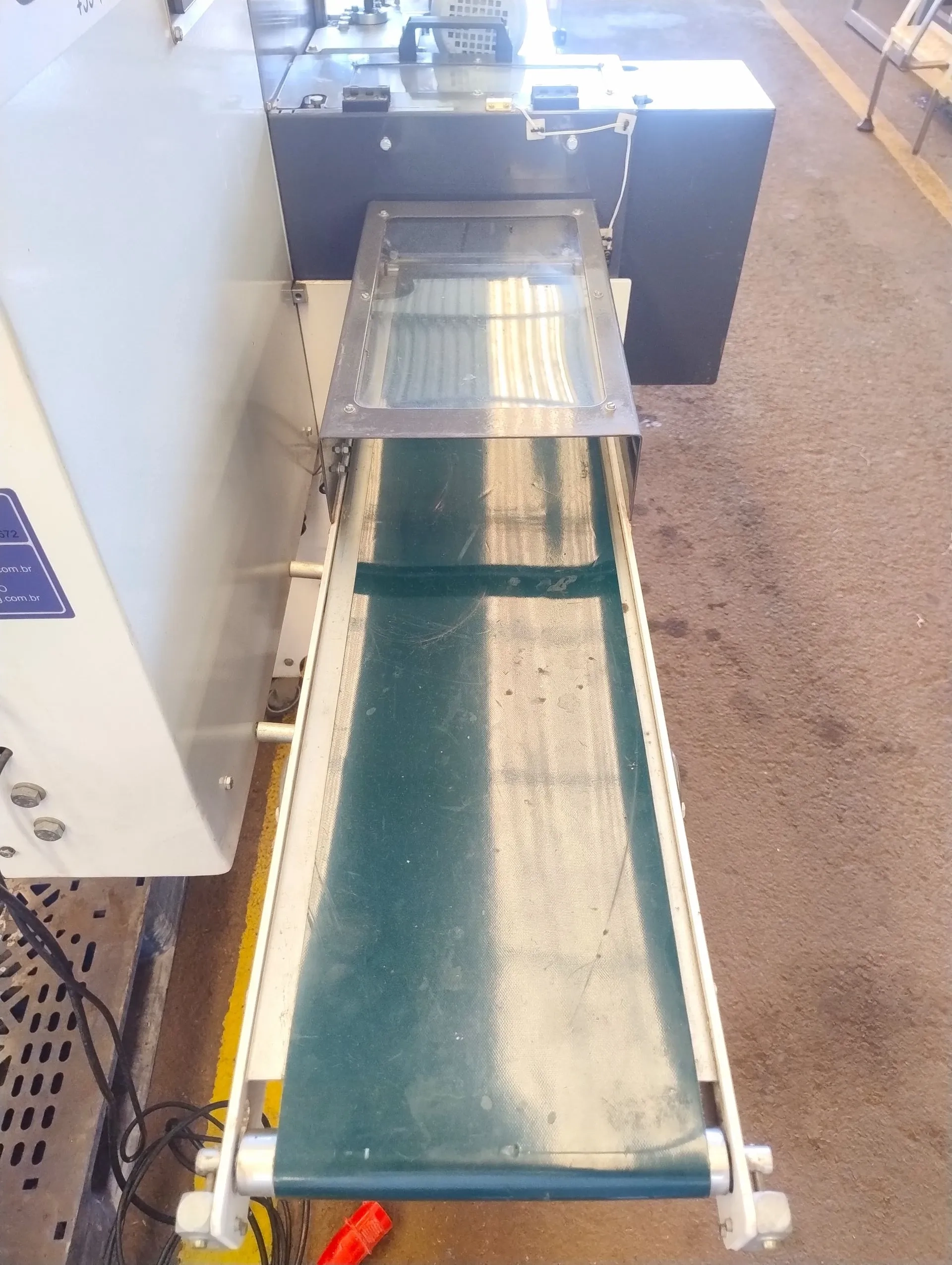 embaladorum-flow-pack-invertida-allpacking-modelo-hp60-Invertida