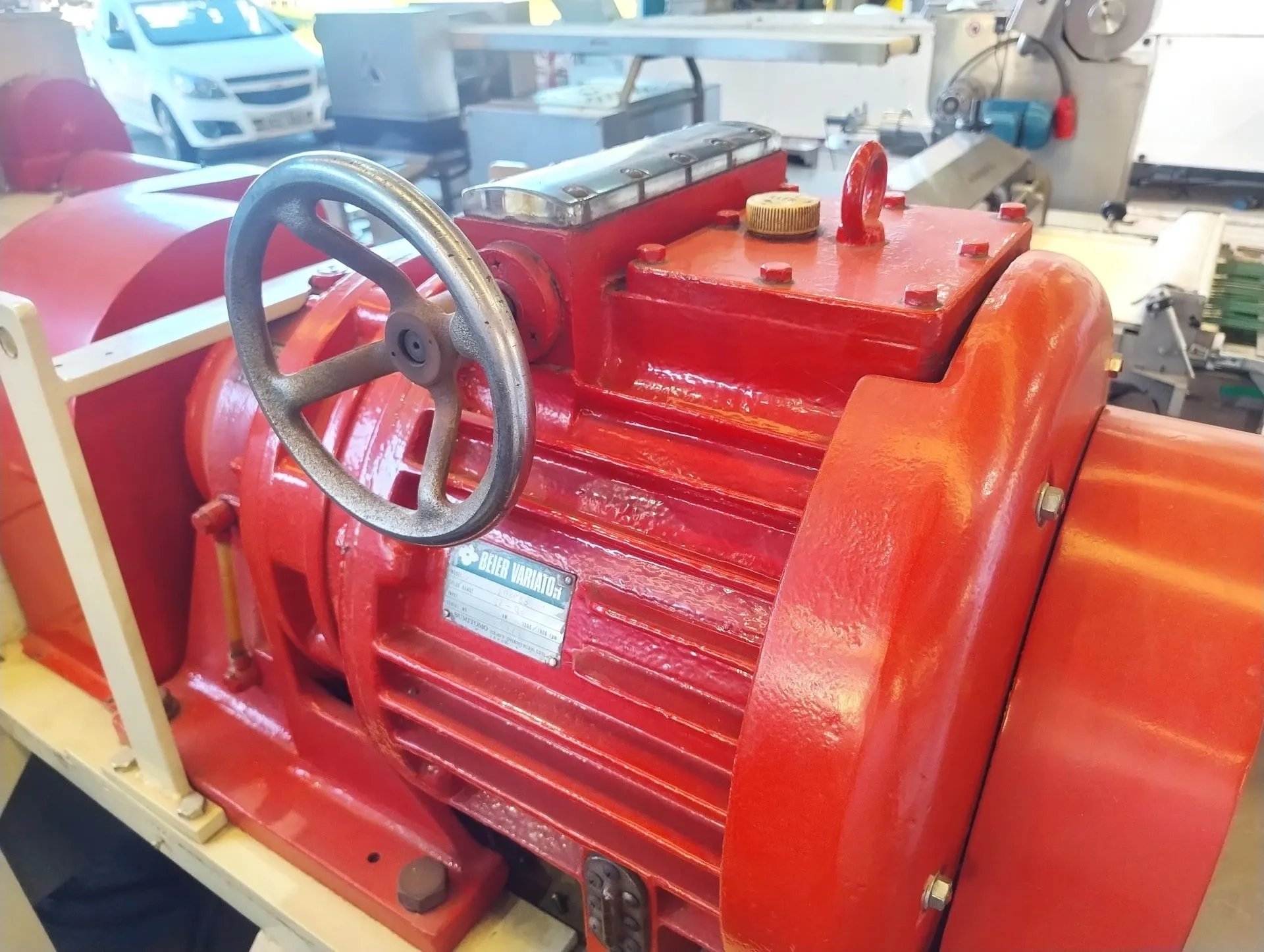 extrusora-balas-mastigaveis-chicletes-cap-1200-kg-hora