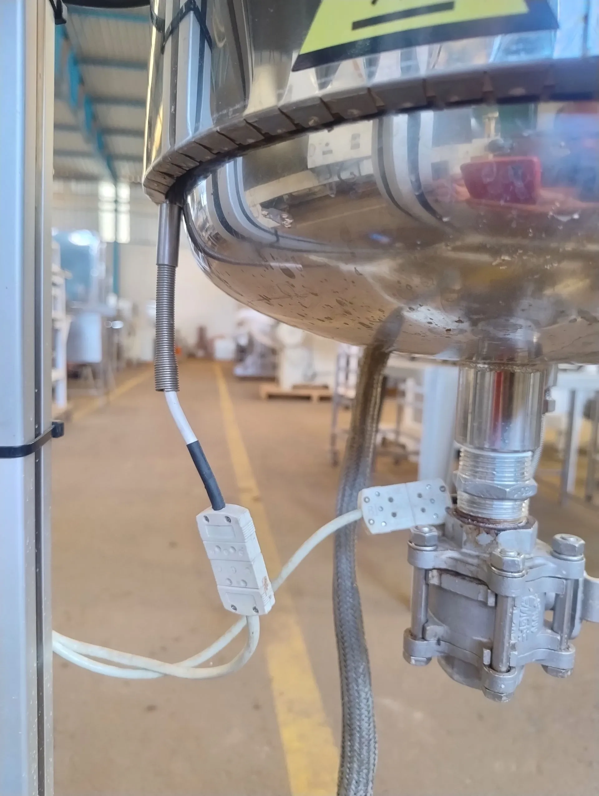 misturador-com-aquecimento-encamisado-laboratorio-piloto-cap-20-lts-metalquim
