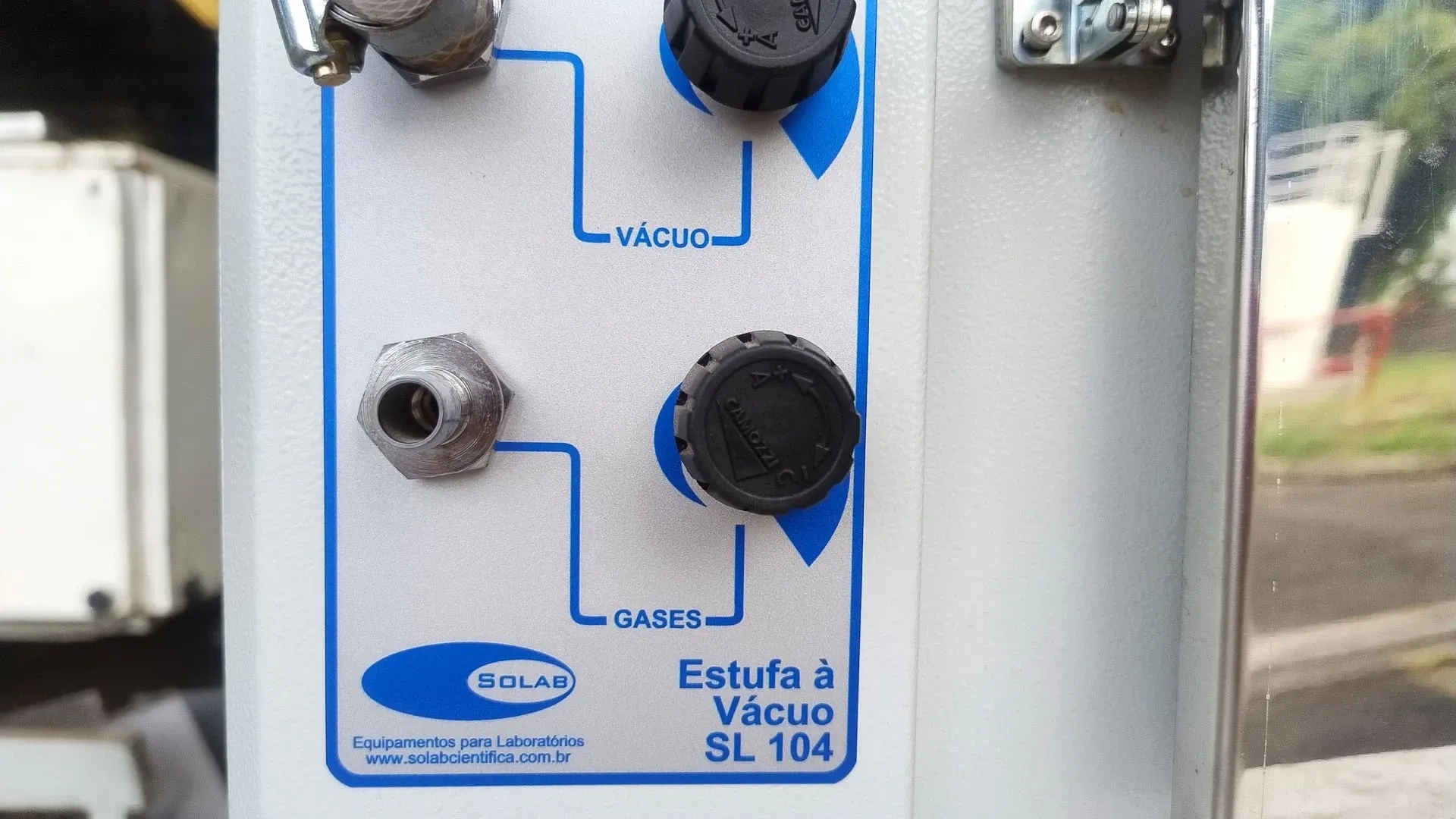 estufa-vacuo-cap-27-lts-solab