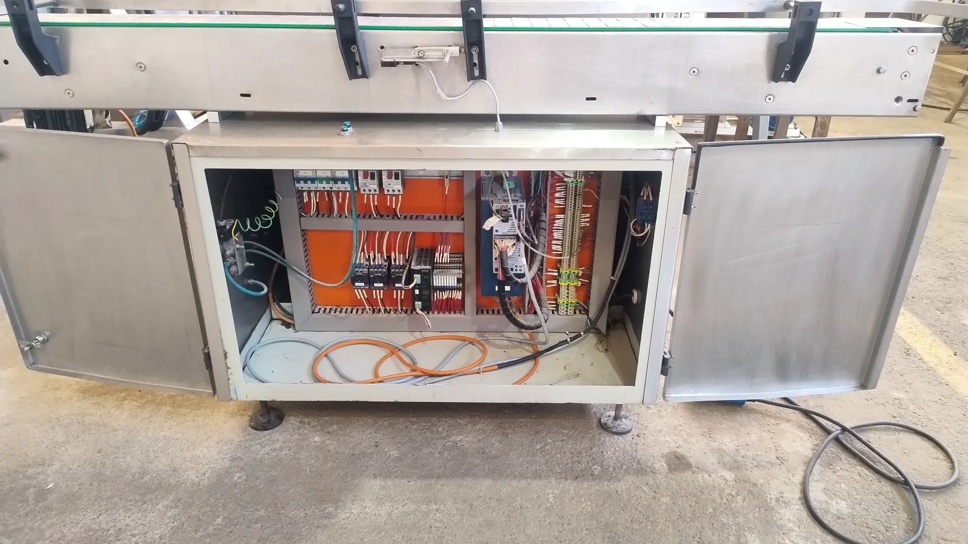 dosador-volumetrico-rosca-marca-arv-mod-d-45