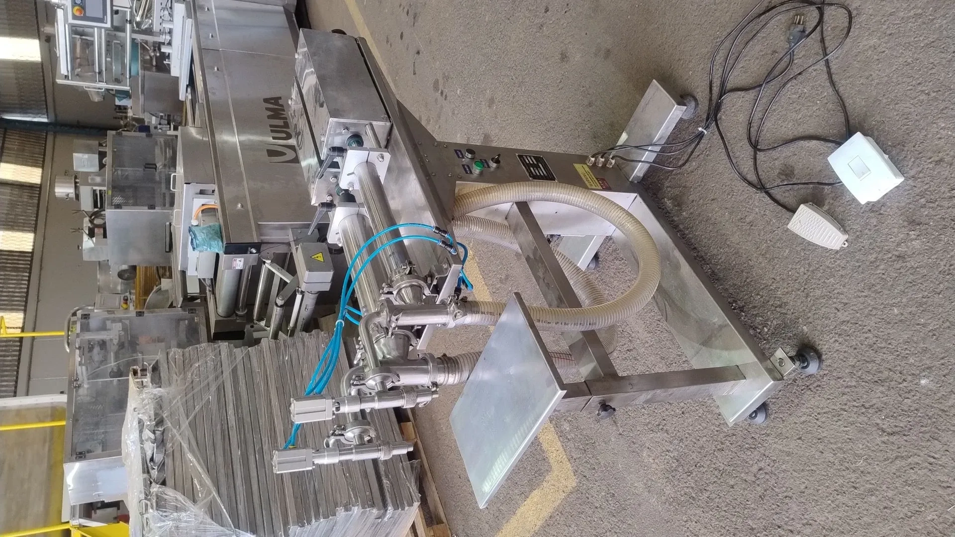 envasad-liqu-pneum-semi-automatica-dois-bicos-yg-packing-machinery