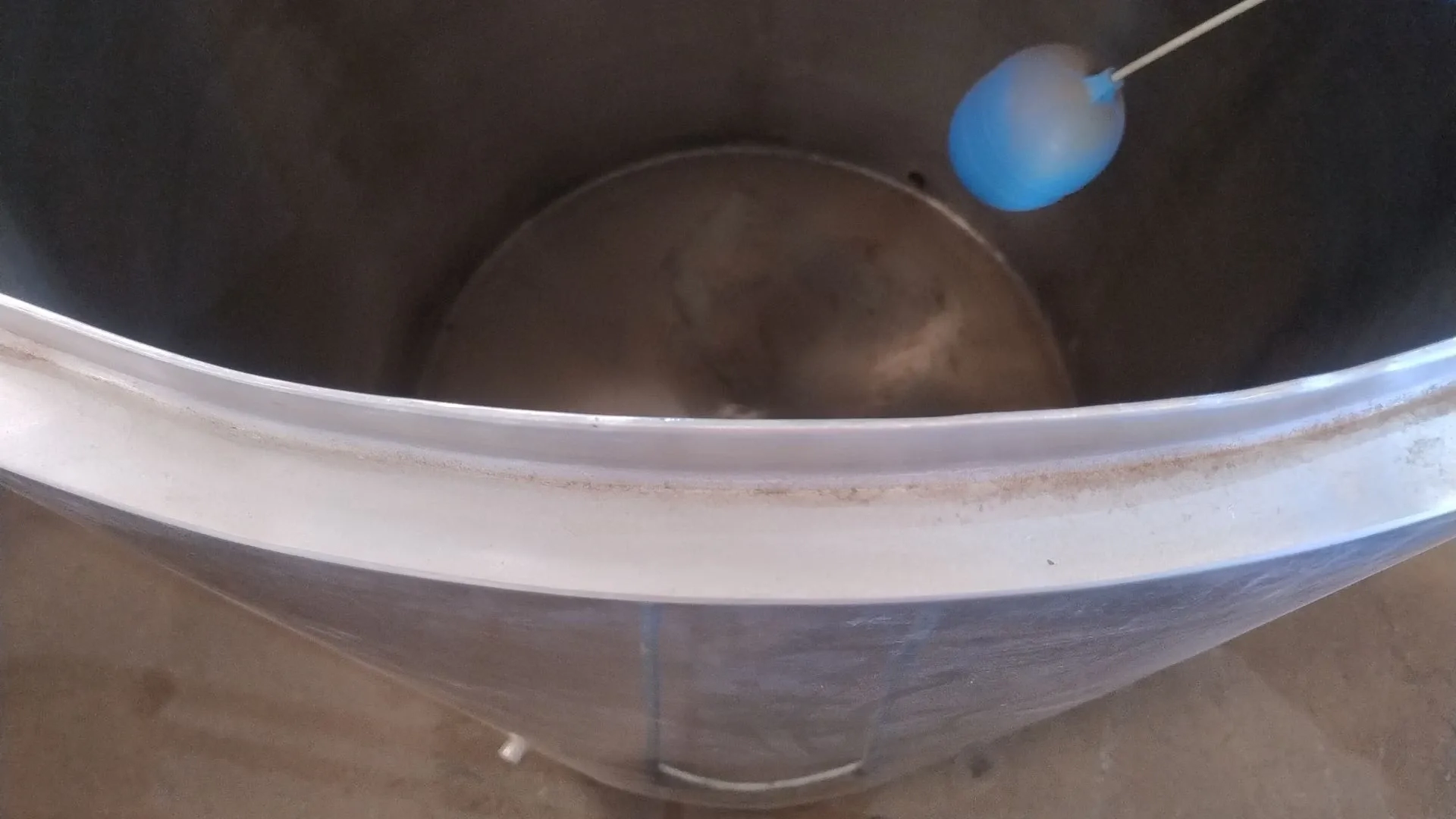 tanque-pulmao-isolado-1500-litros