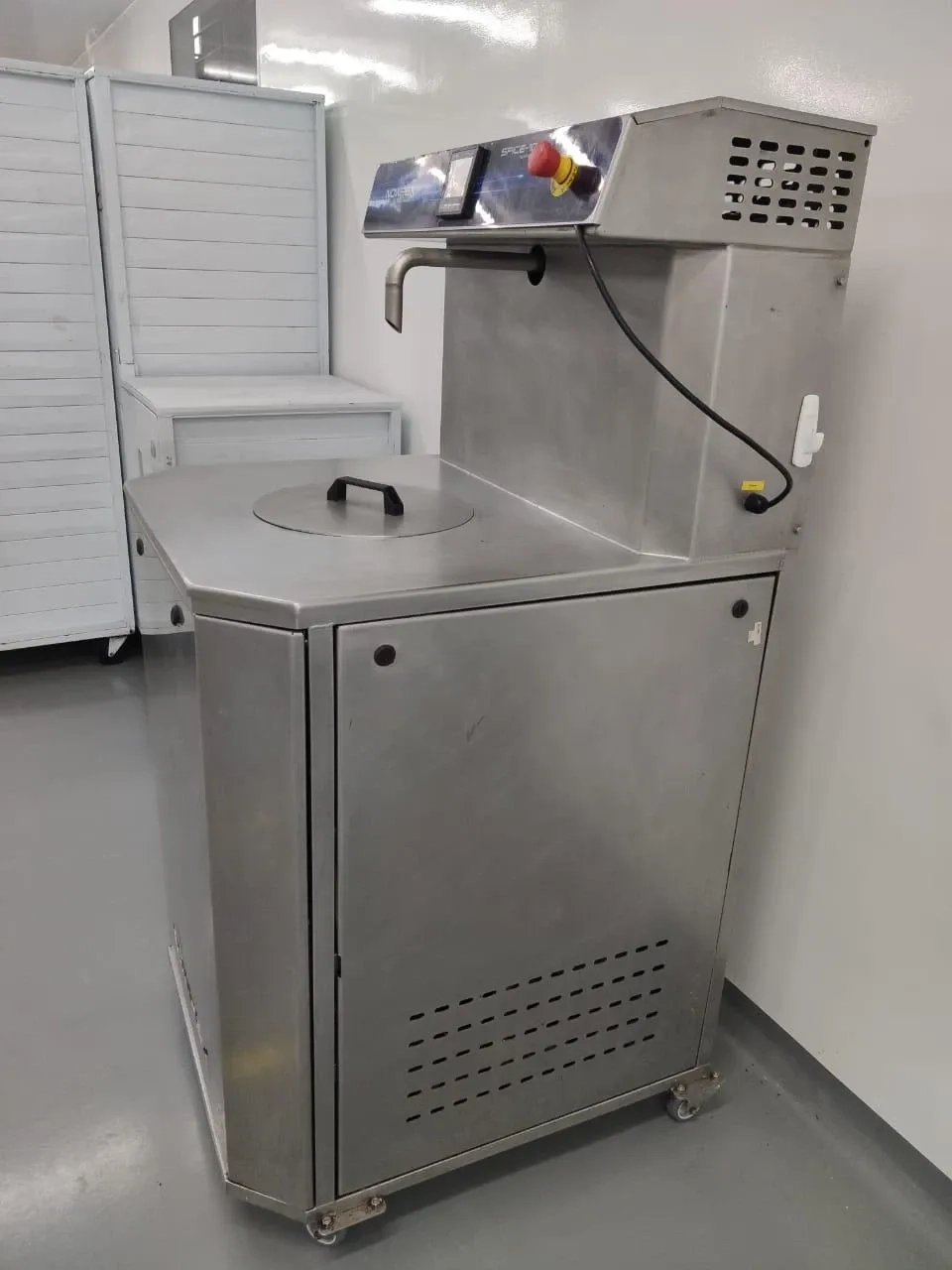 temperadeira-de-chocolate-capacidade-100-kg-hora-marca-nowpex