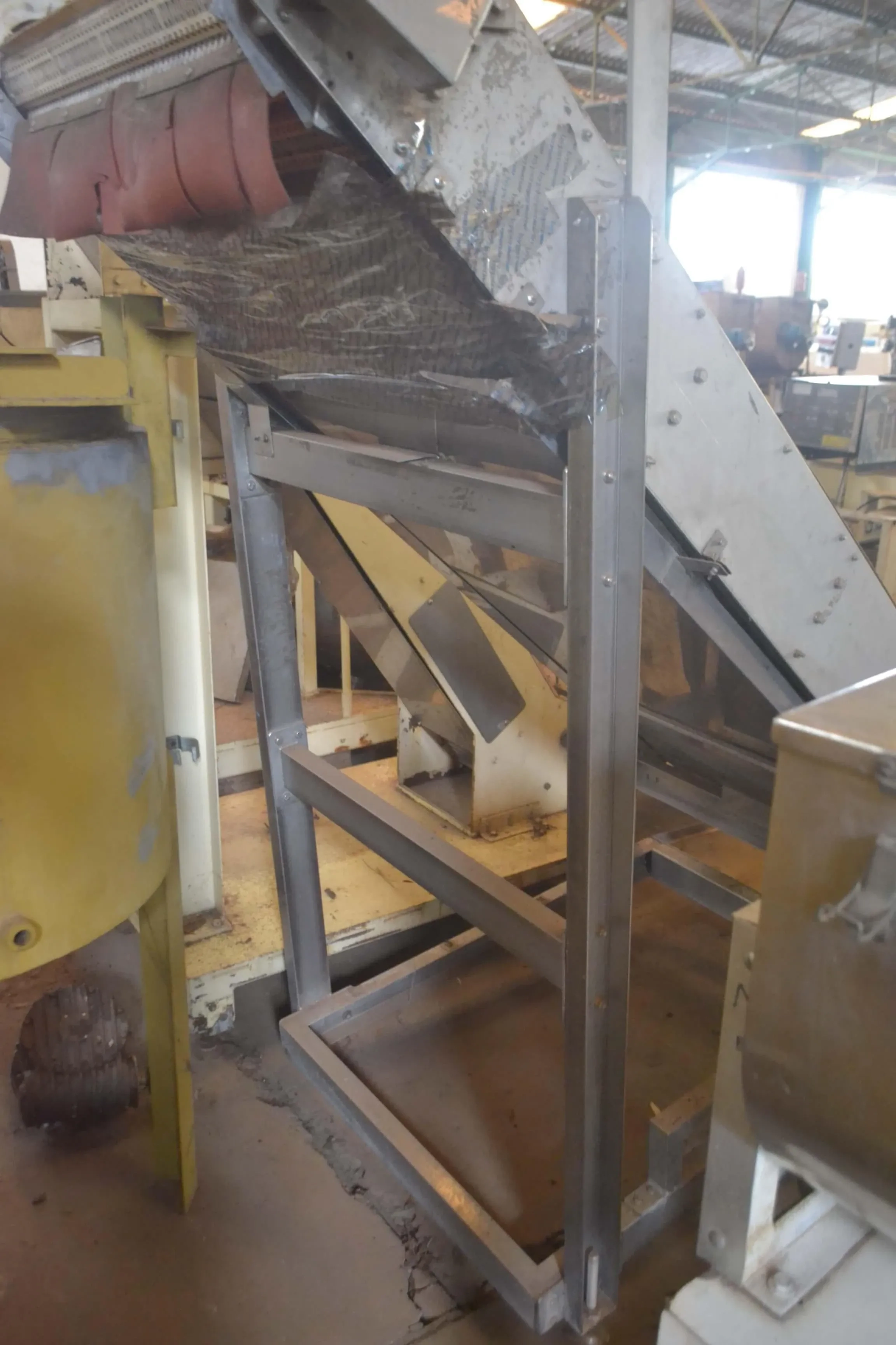 esteira-elevatoria-800-x-2200-mm