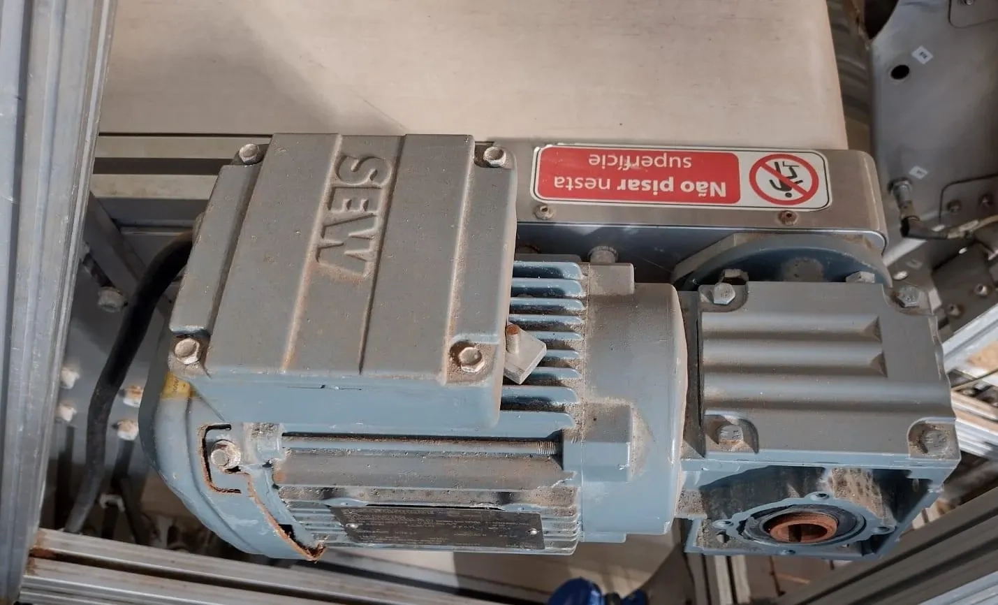 maquina-de-aplicacao-de-tira-turca-marca-festo
