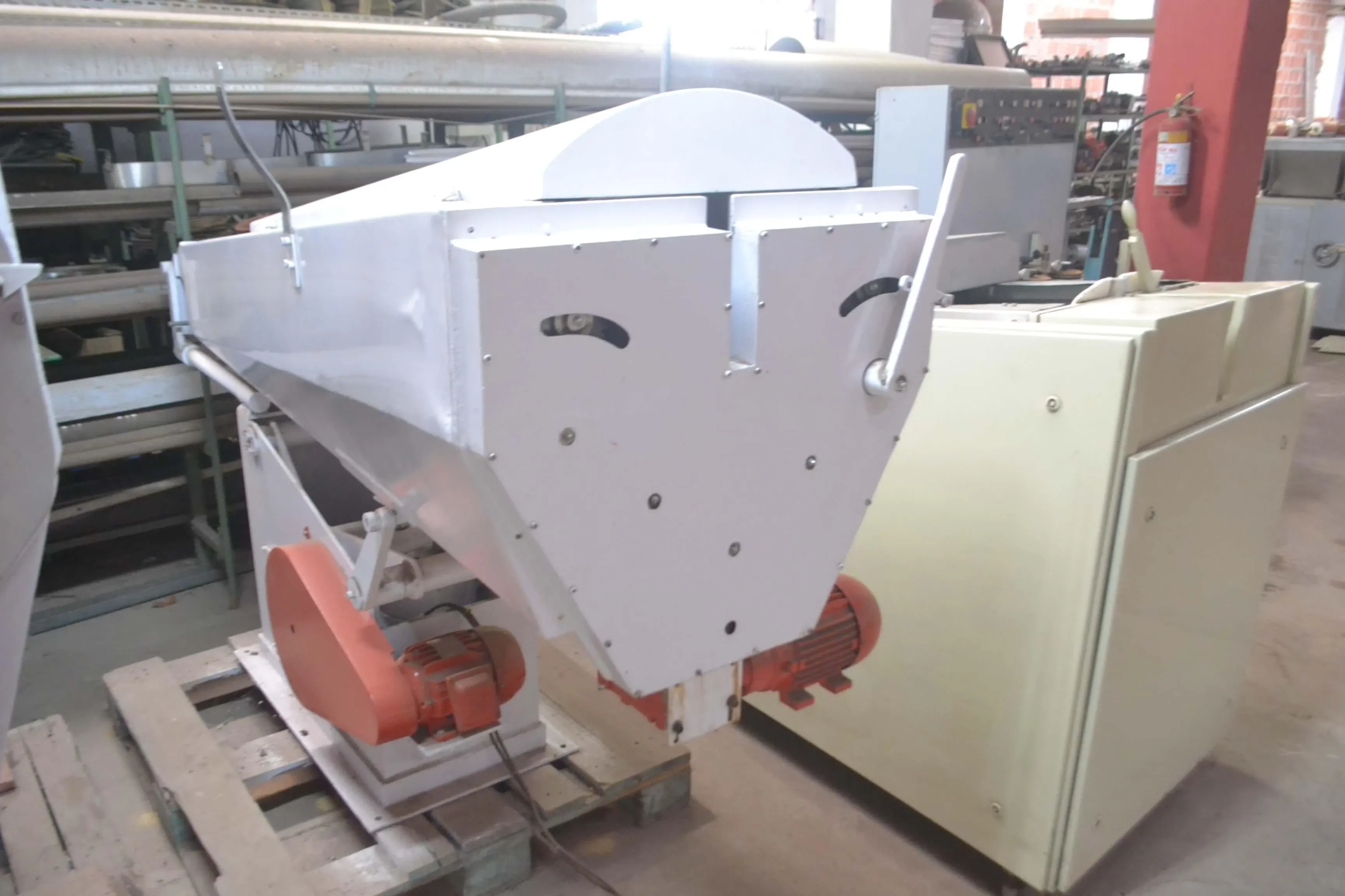 bastonadeira-balas-500-kg-hora-marca-hansella-verk