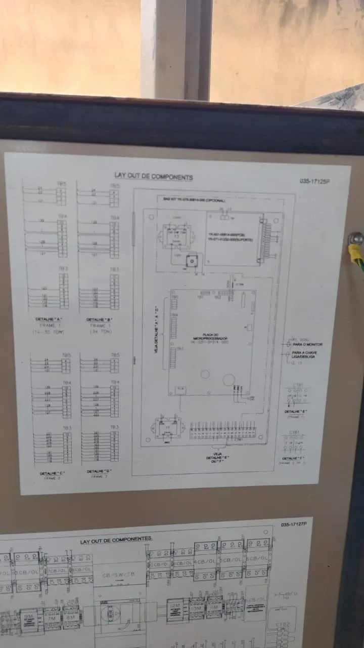 chiller-com-compressores-scroll-condensacao-ar