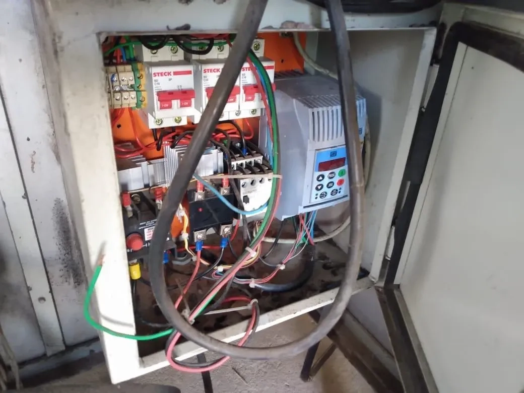 embaladora-comp-past-strip-paludo