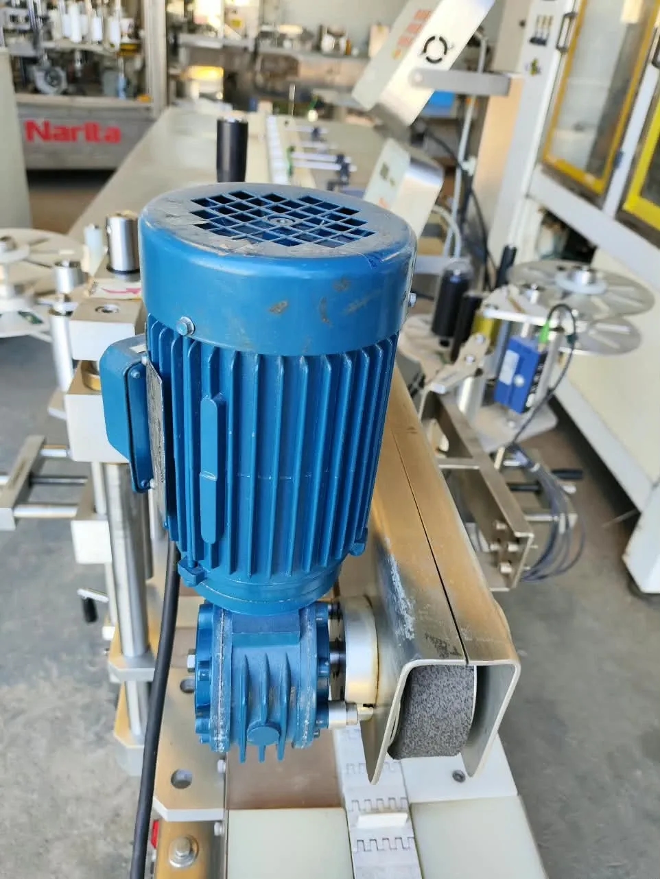 rotuladora-etiquetadora-aplicadora-selo-lacre-para-cartucho-com-3-abas-marca-tecmaes