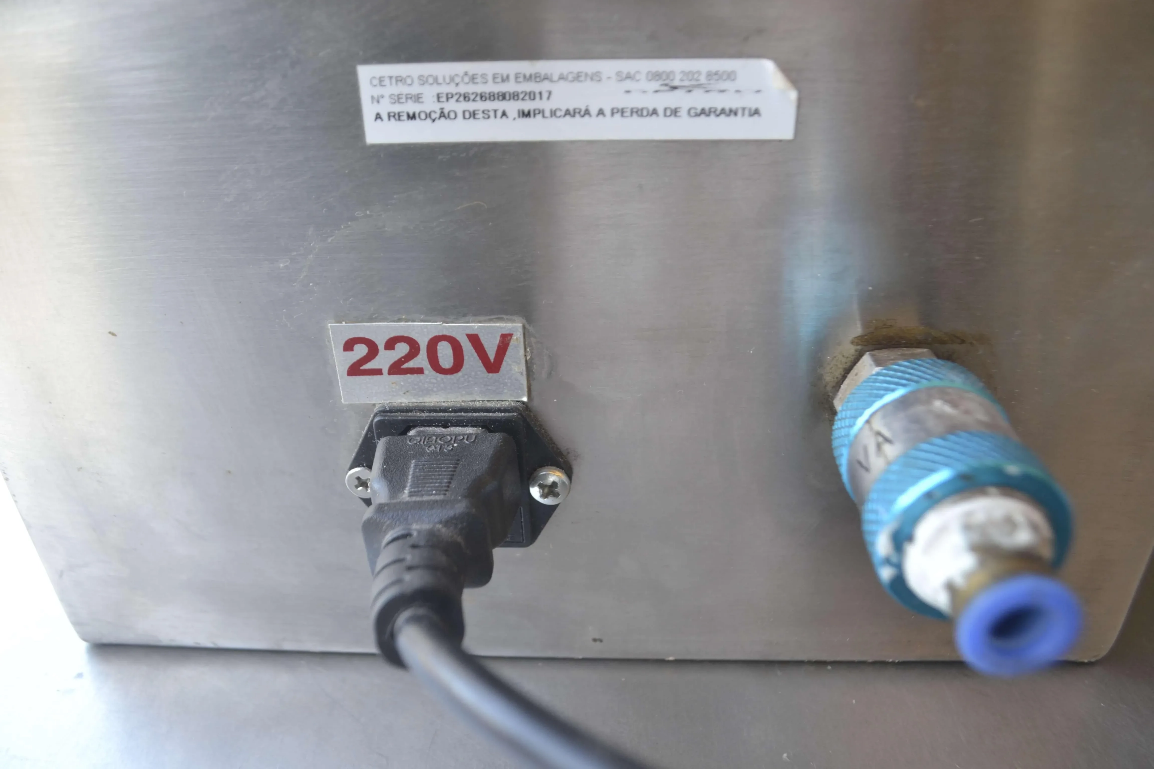 envasadora-pastosos-10-a-100-ml-cetro