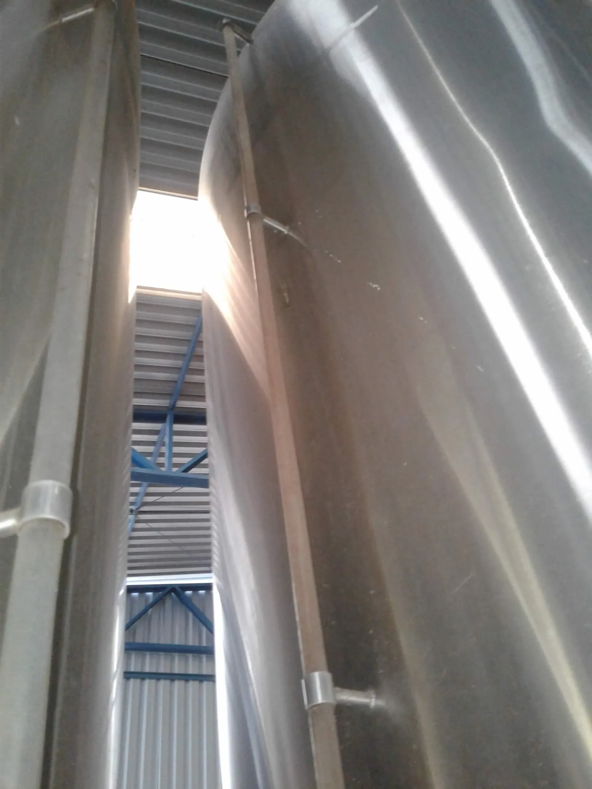 tanque-reservatorio-em-inox-7-mil-litros