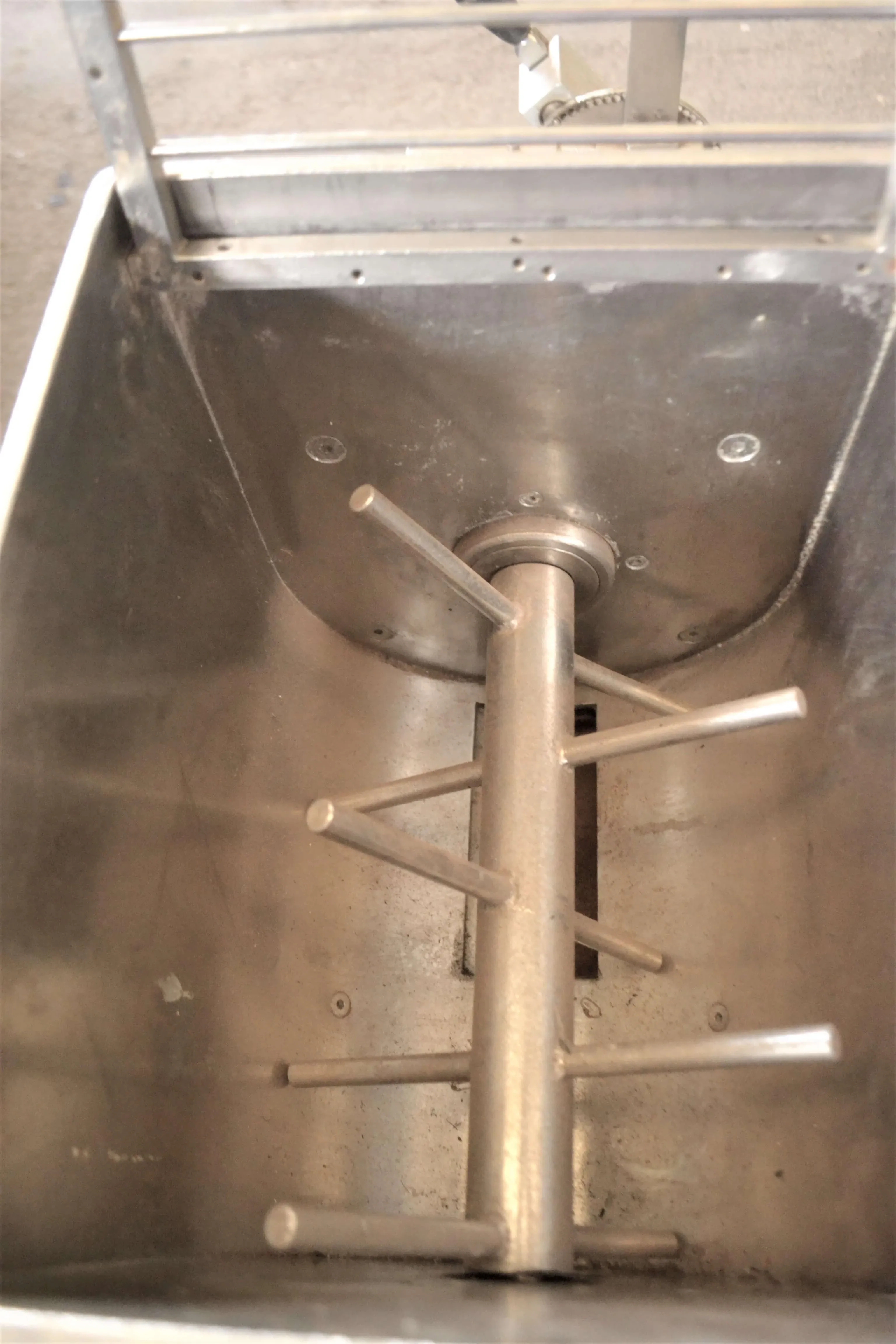 masseira-esfolhadeira-la-monferrina-capacidade-50-kg-h