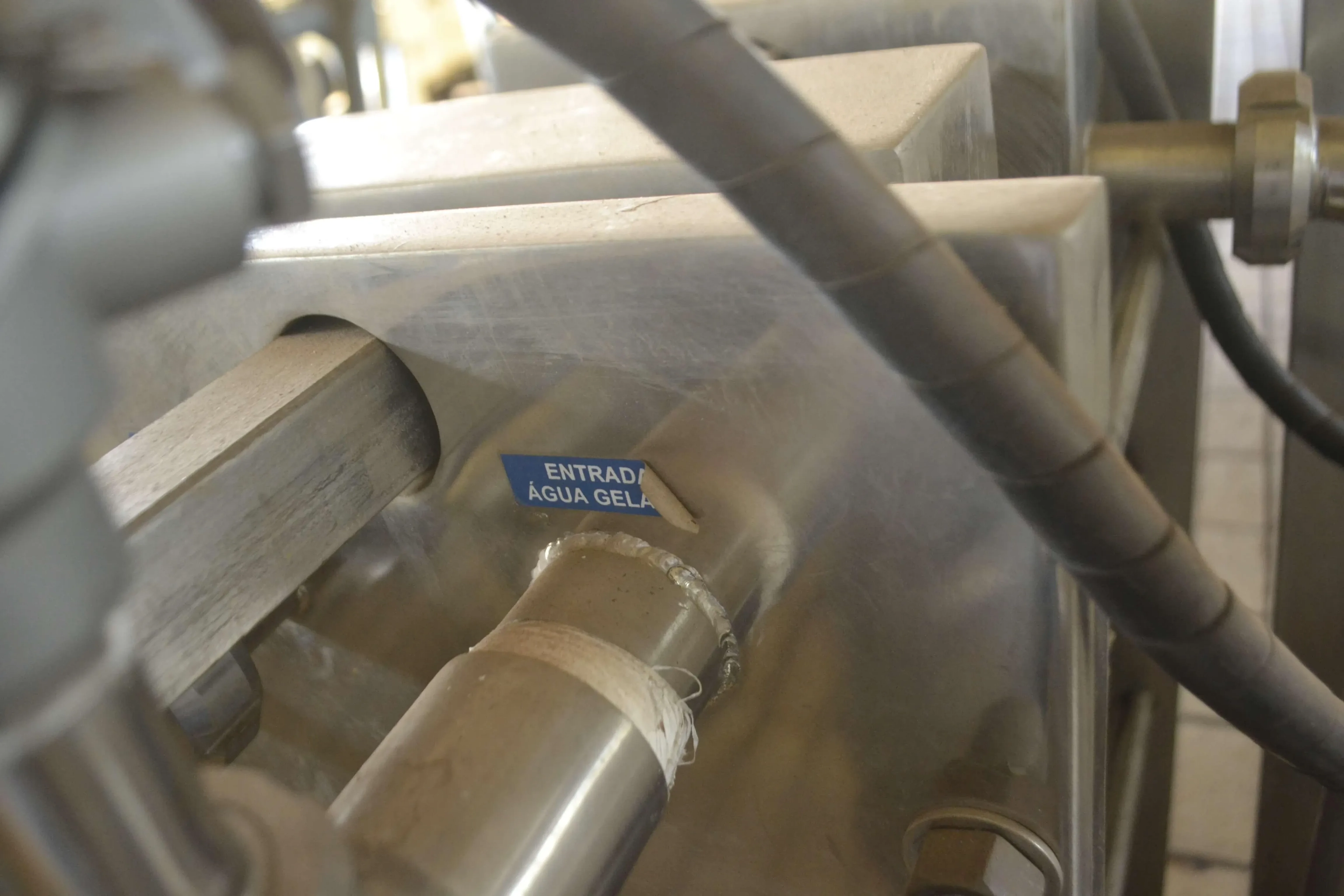 conjunto-de-pasteurizacao-equilat-capacidade-2-mil-litroshora