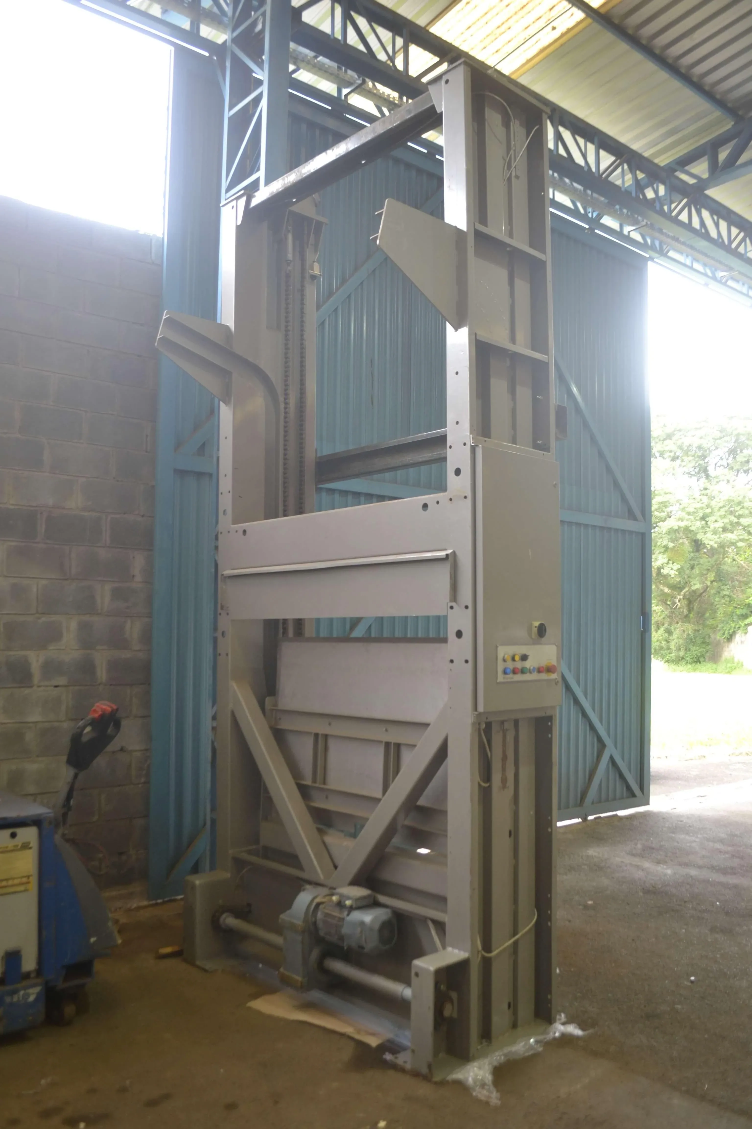 elevador-carrinho-massas-800-kg