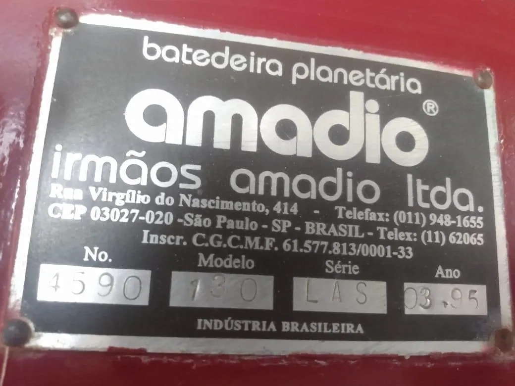 batedeira-planetaria-amadio-130-lts