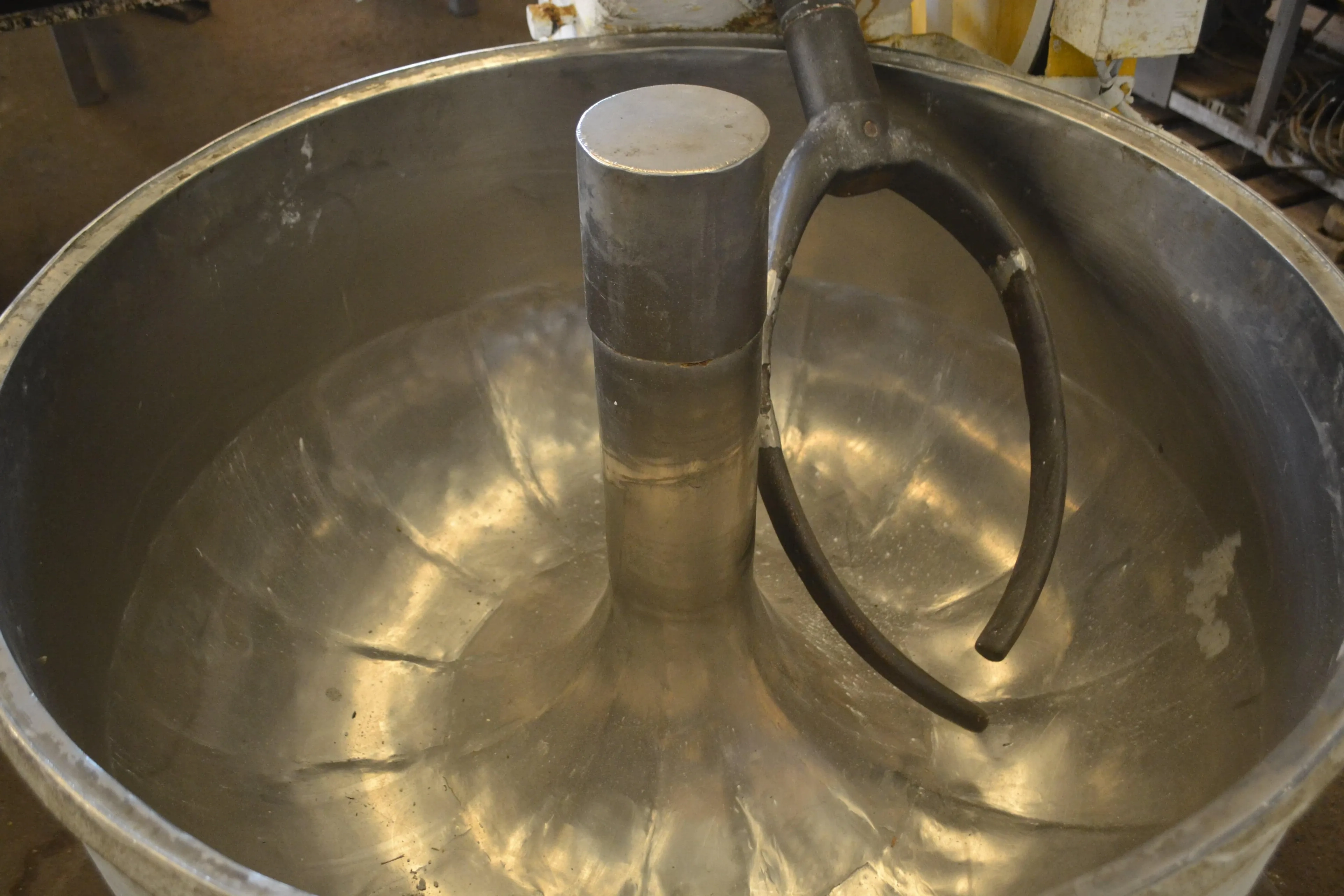 amassadeira-capacidade-300-litros