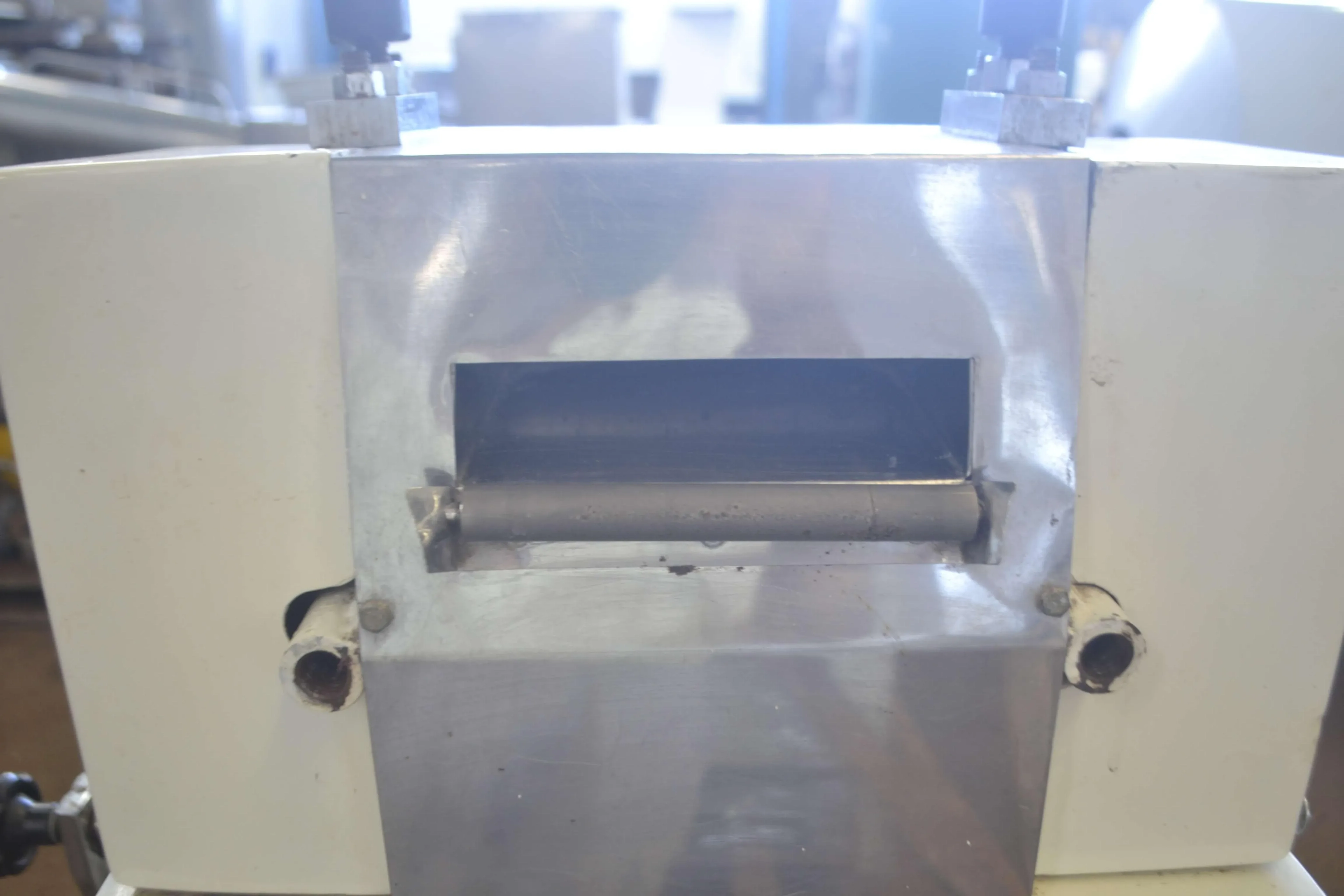 maquina-capeletti-Indiana-cap-20-kg-hora