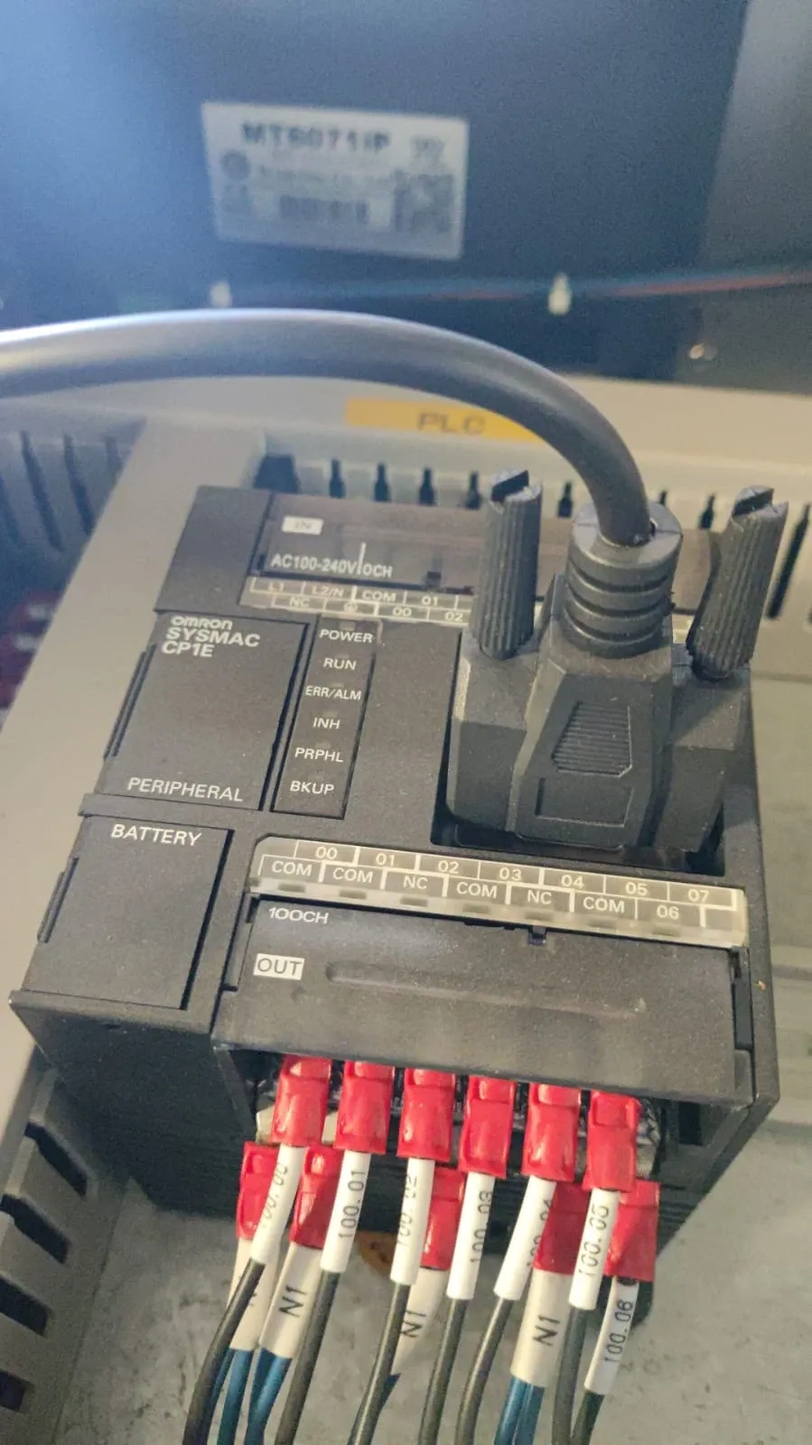 seladora-automatica-em-l-shrink-com-tunel-de-encolhimento-marca-bba-comex