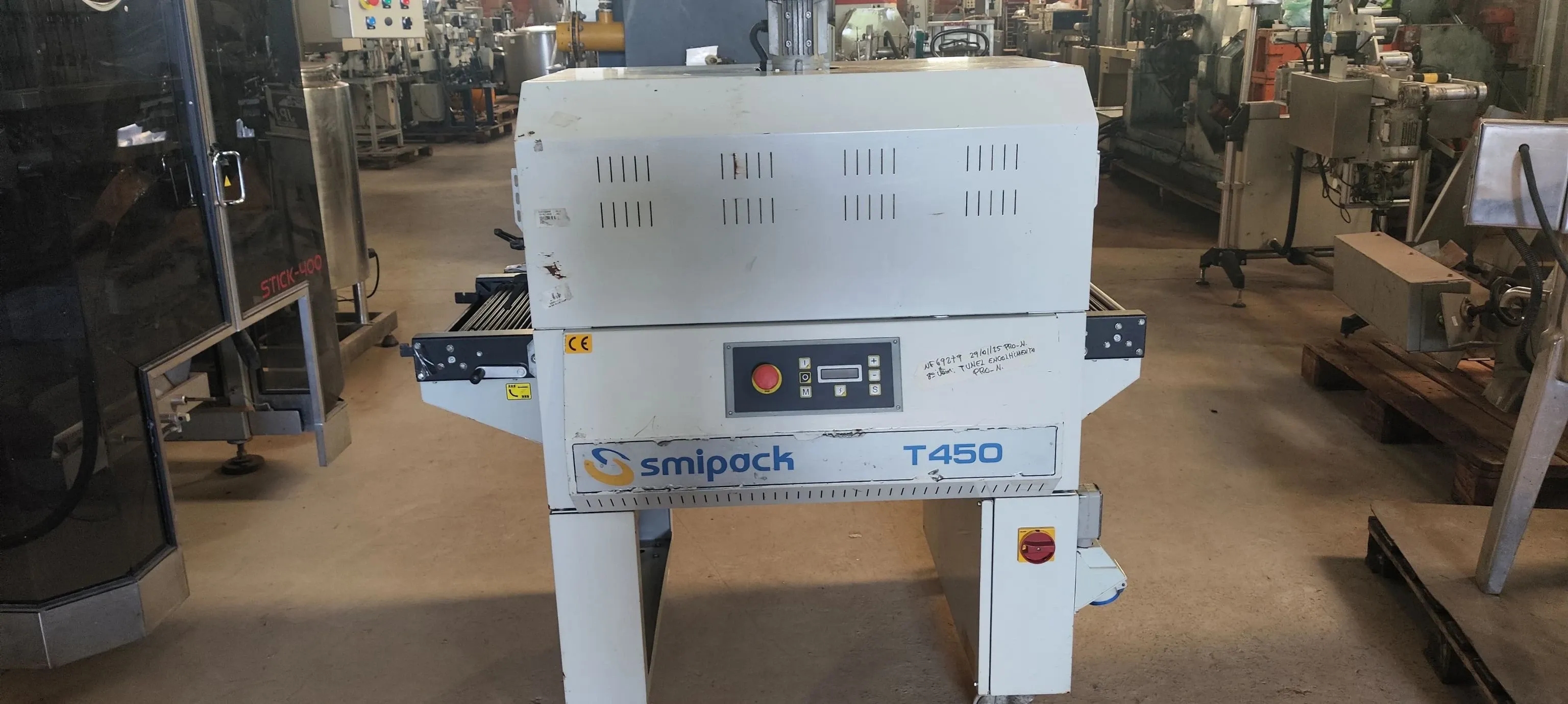 seladora-em-l-com-tunel-de-encolhimento-aquecimento-shrink-marca-smipack