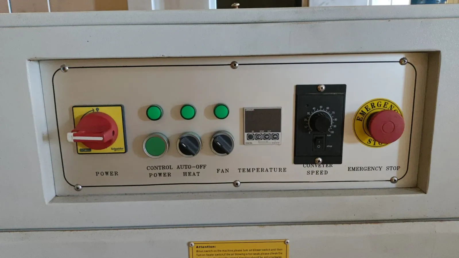 seladora-automatica-em-l-shrink-com-tunel-de-encolhimento-marca-bba-comex