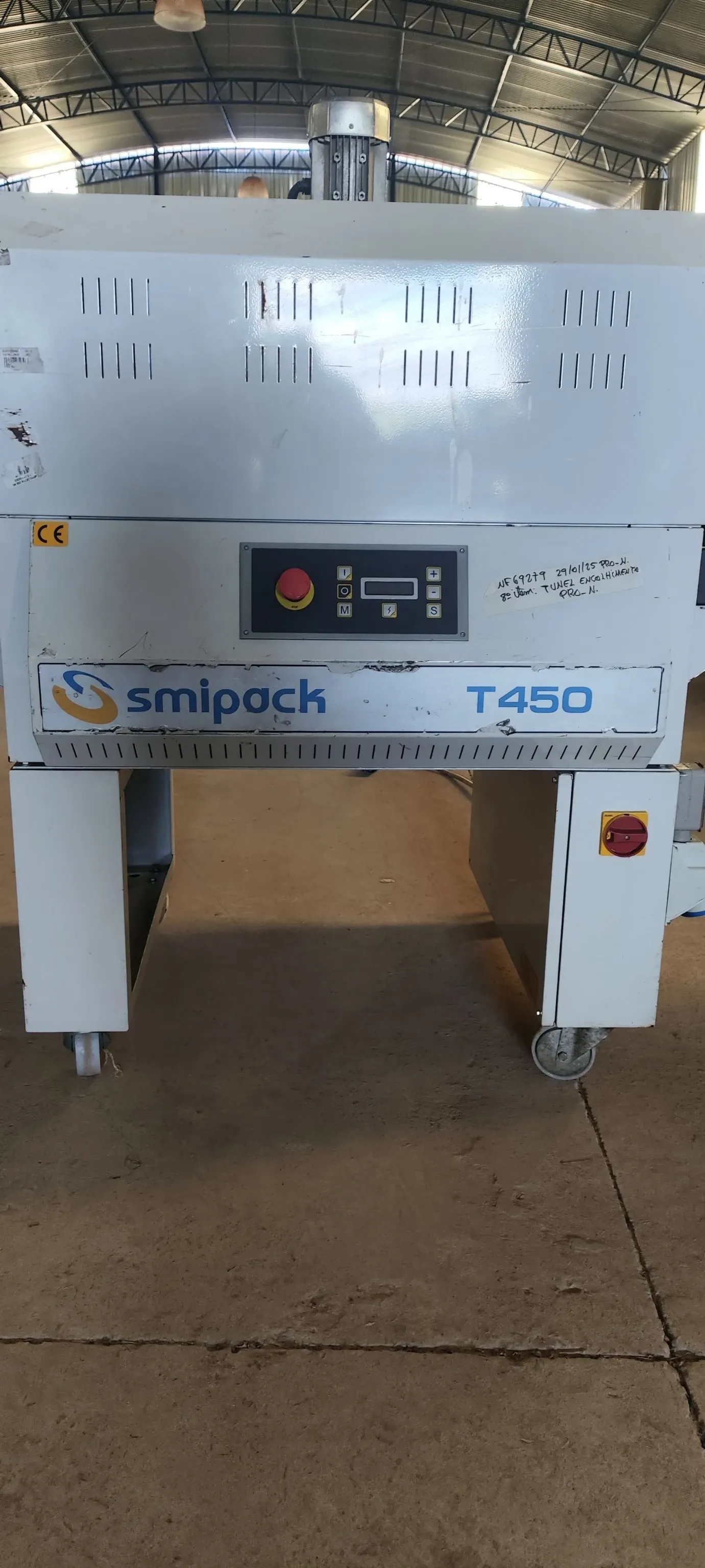 seladora-em-l-com-tunel-de-encolhimento-aquecimento-shrink-marca-smipack