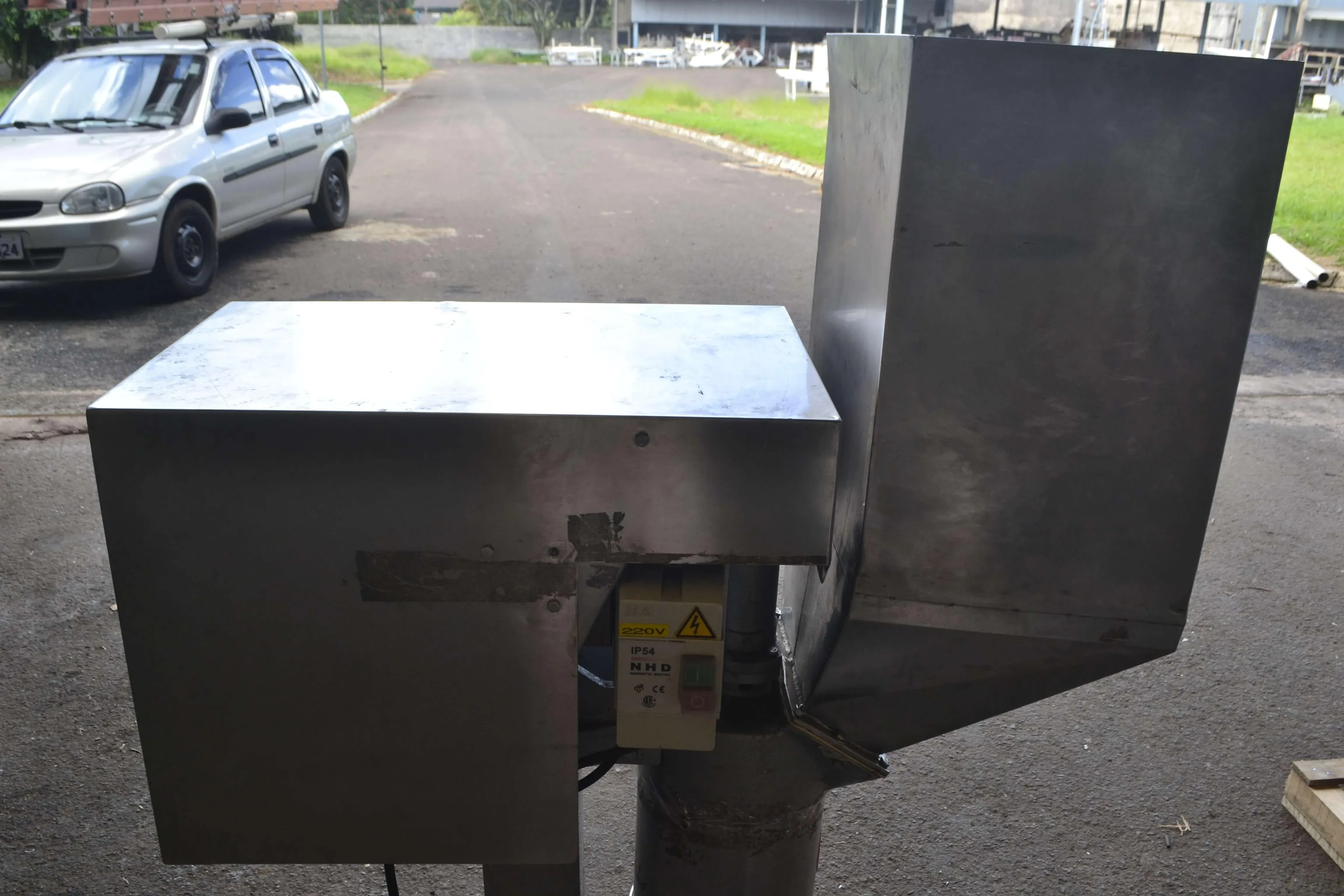 triturador-em-aco-inox-marca-incalfer