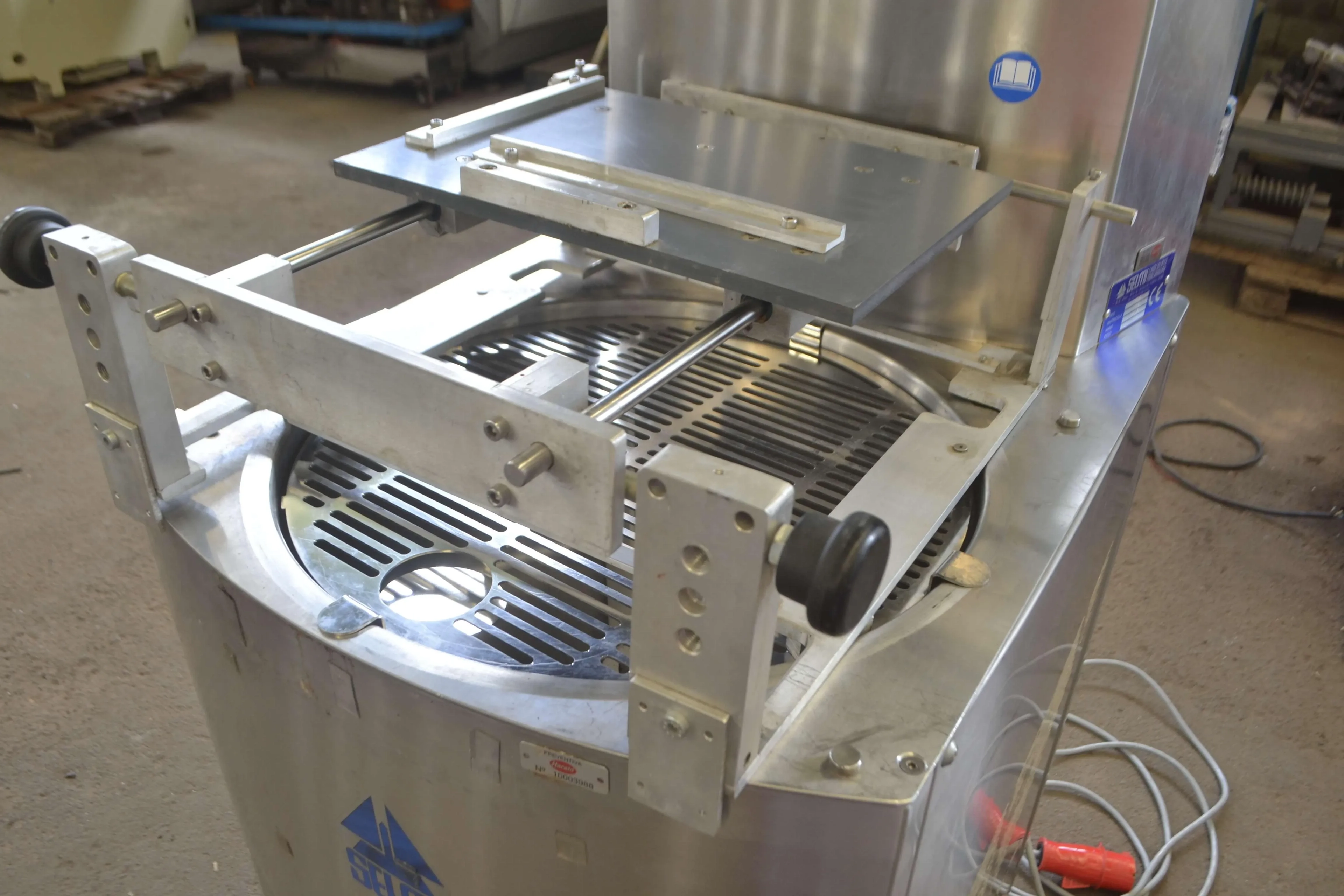 temperadeira-chocolates-selmi-chocolate-machinery