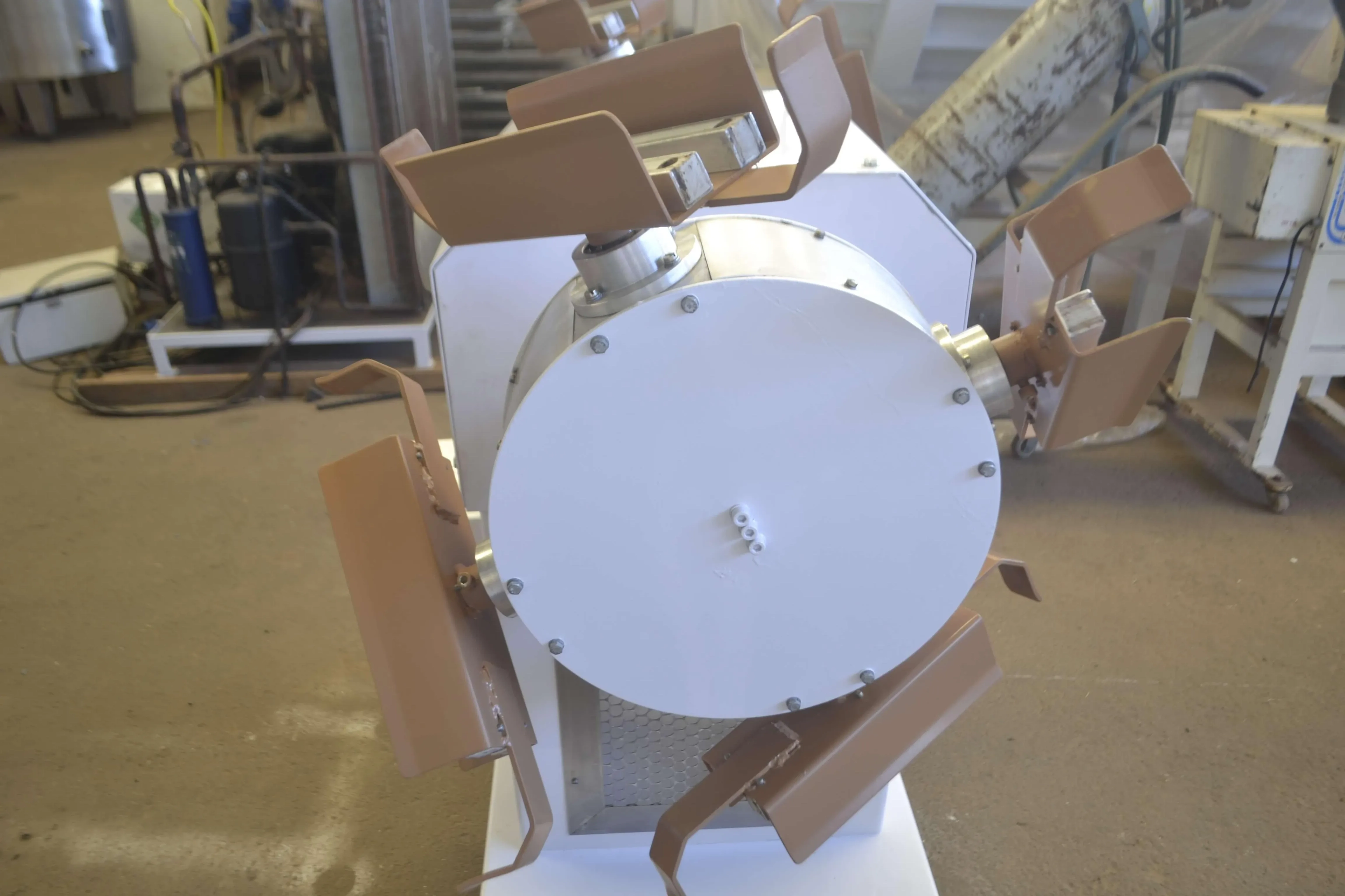 centrifuga-de-ovos-de-pascoa-8-livros-marca-bortoleto-vicente