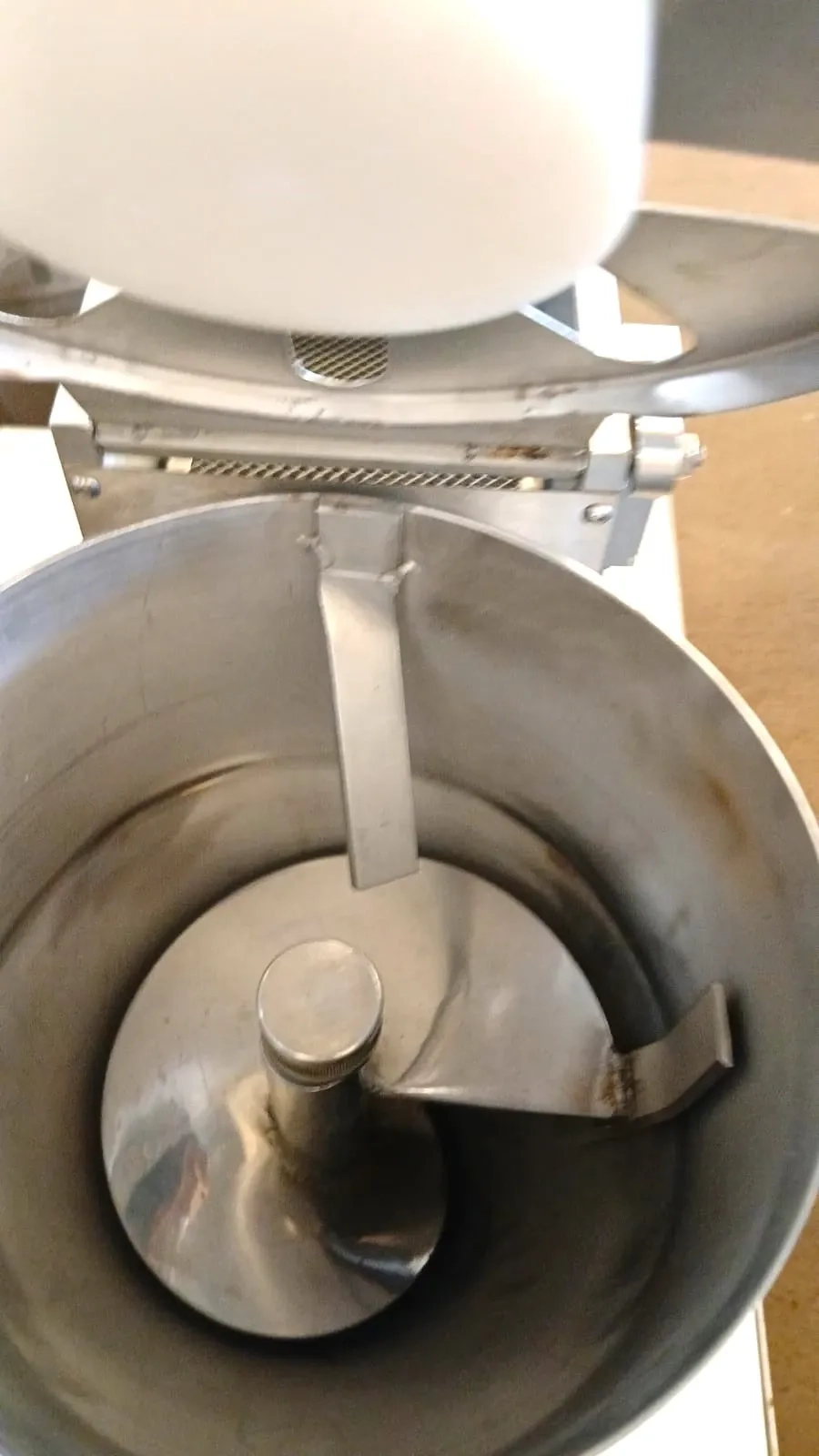 extrusora-de-massas-marca-la-monferrina-capacidade-de-ate-18-kg-h