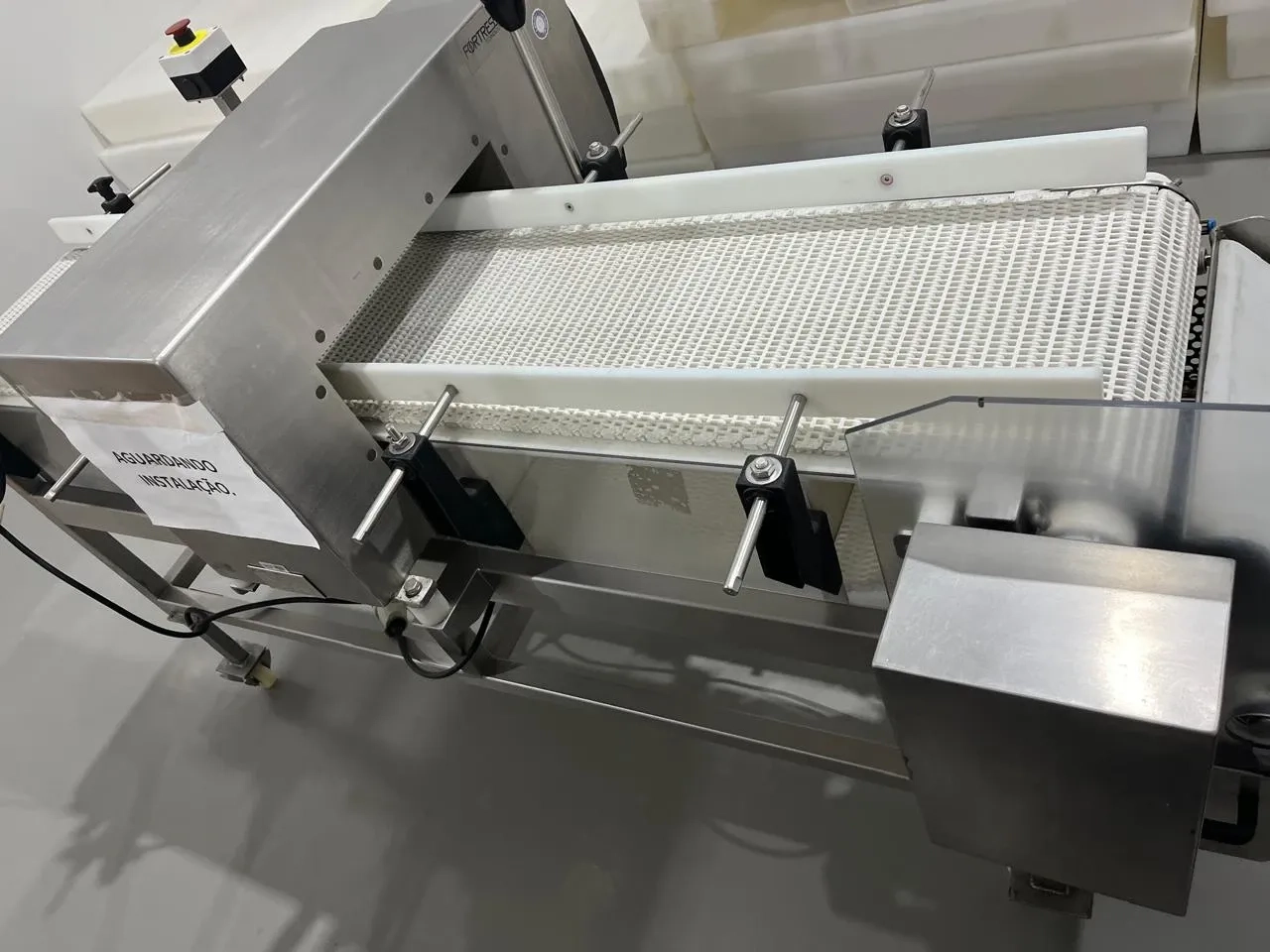 detector-de-metais-marca-fortress-2062