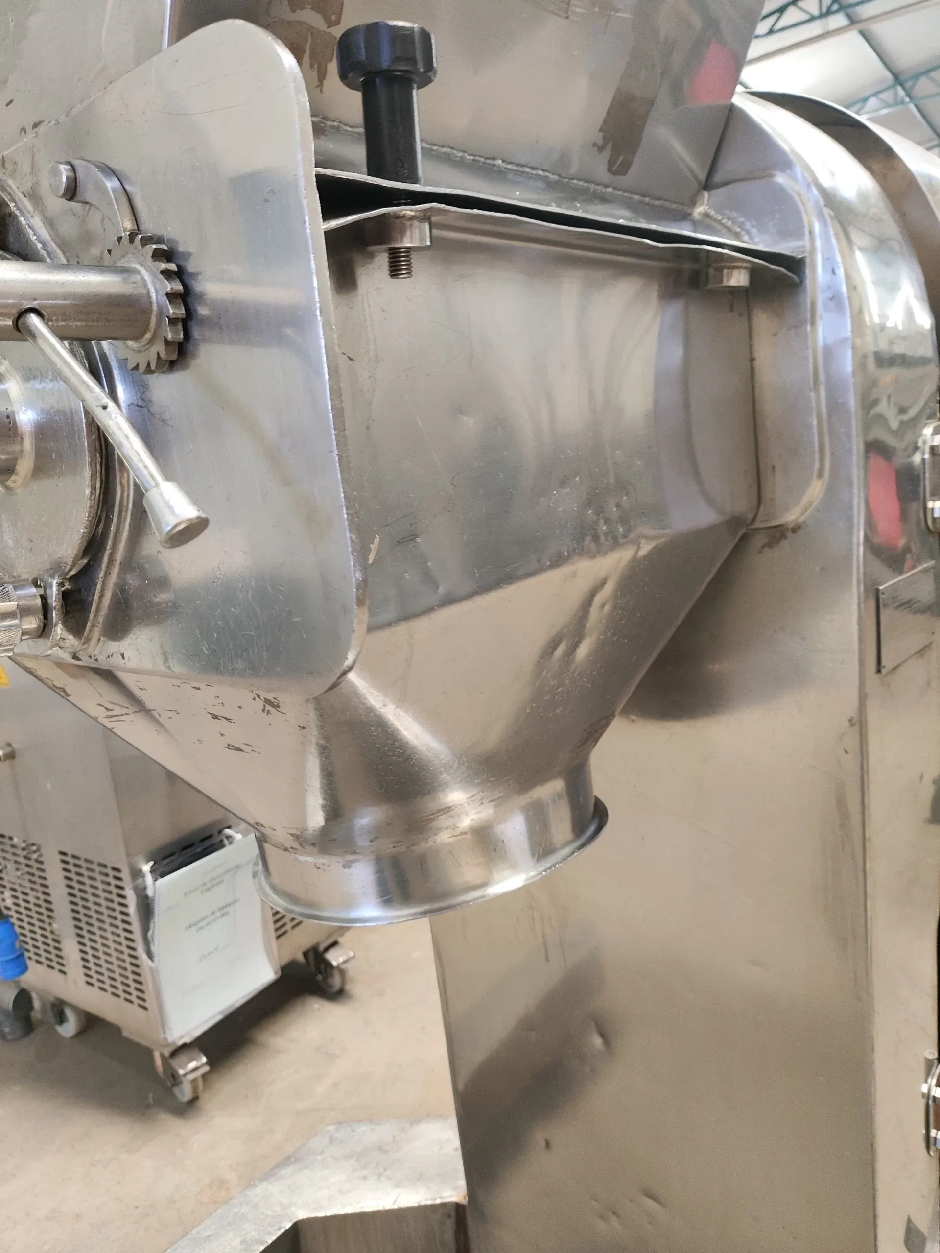 granulador-oscilante-em-aco-inox