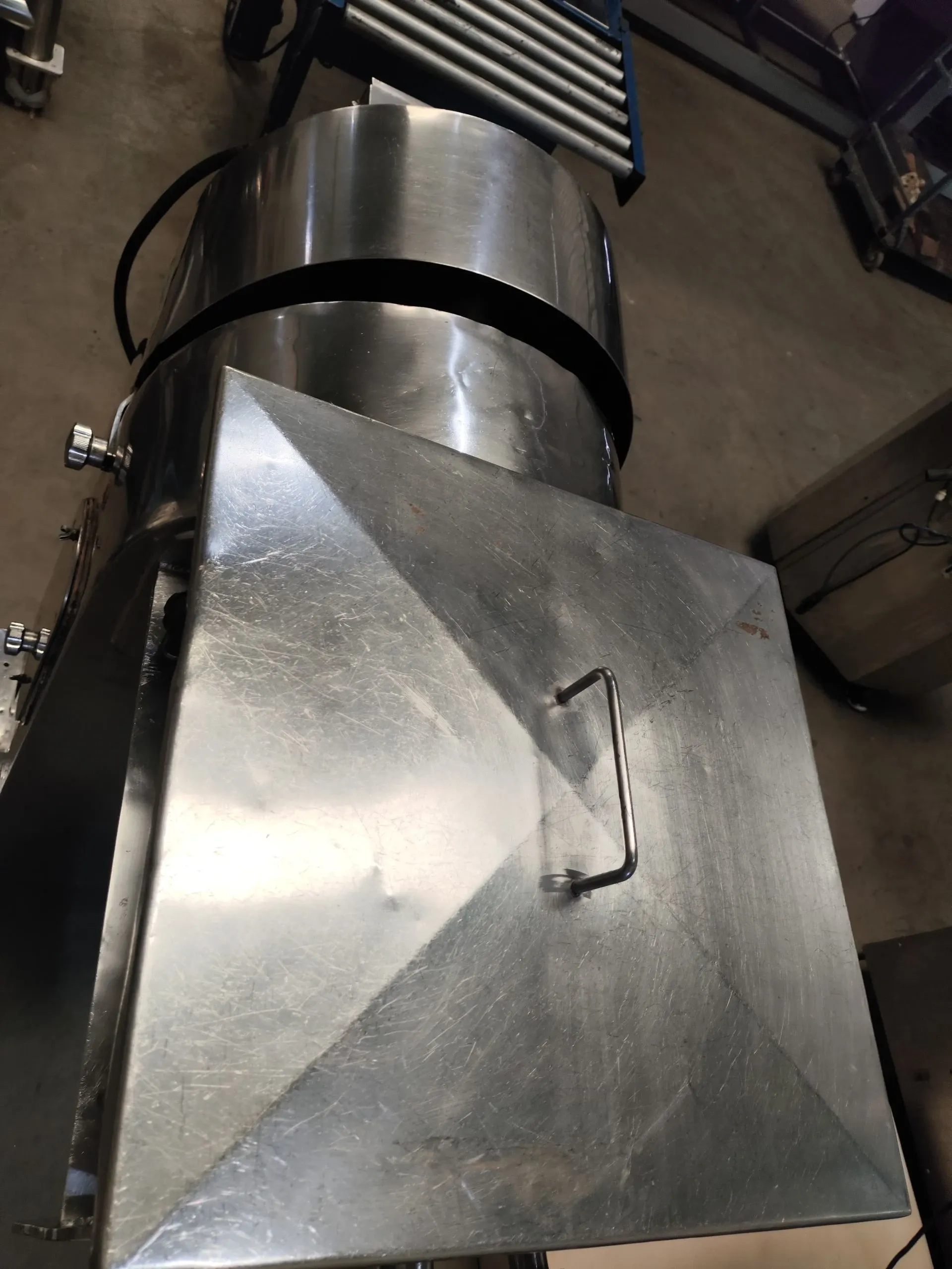 granulador-oscilante-em-aco-inox