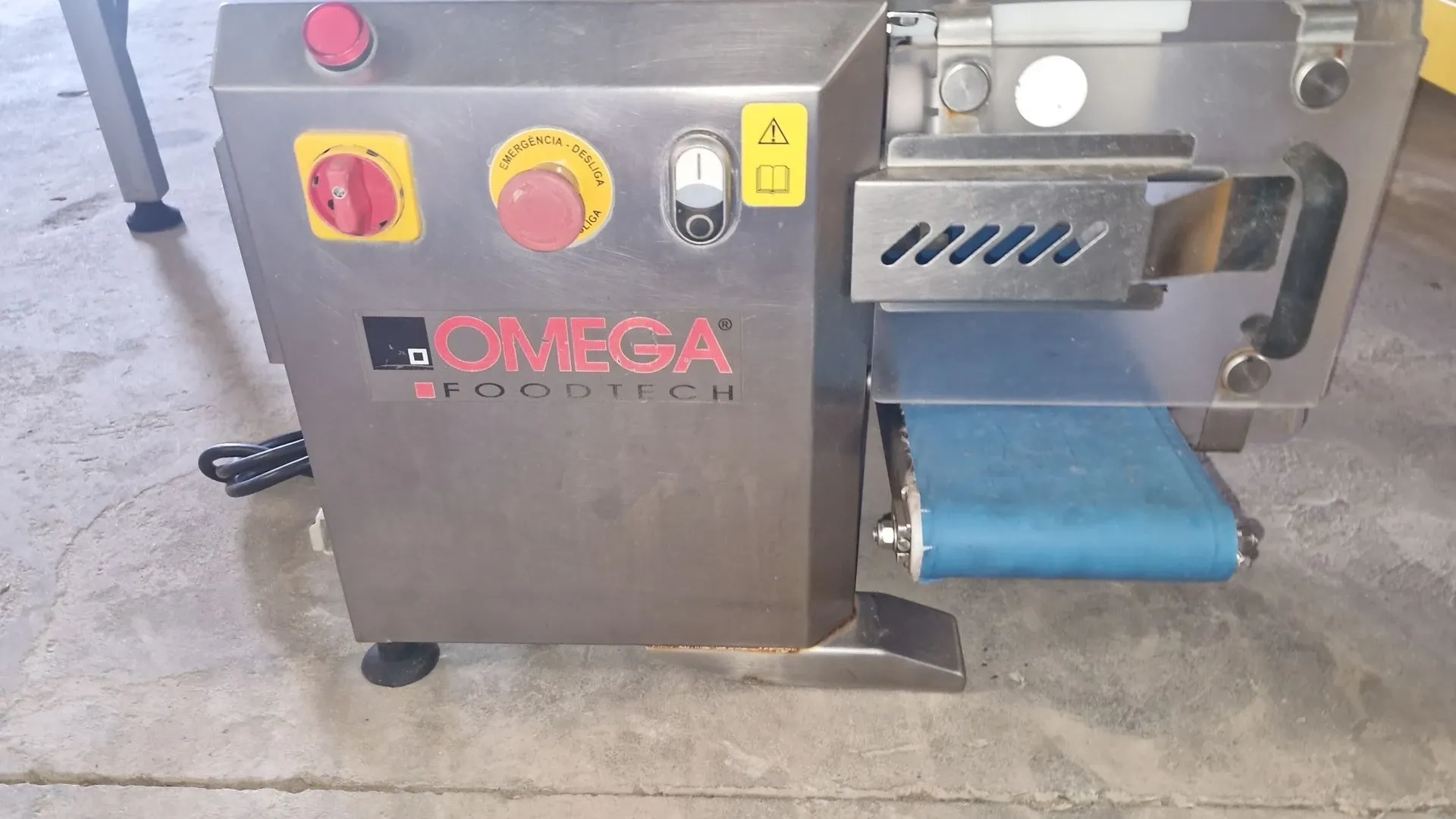 formad-autom-hamburguer-minerva-omega-modeluum-hamburgatrice